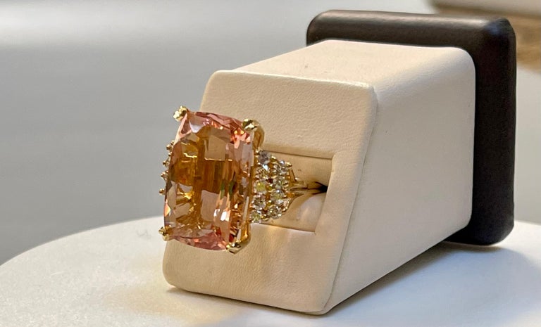 Bague Cocktail Vintage Or 14 Carats Avec Morganite Et Diamant - Taille 4.5, Fleur Dôme