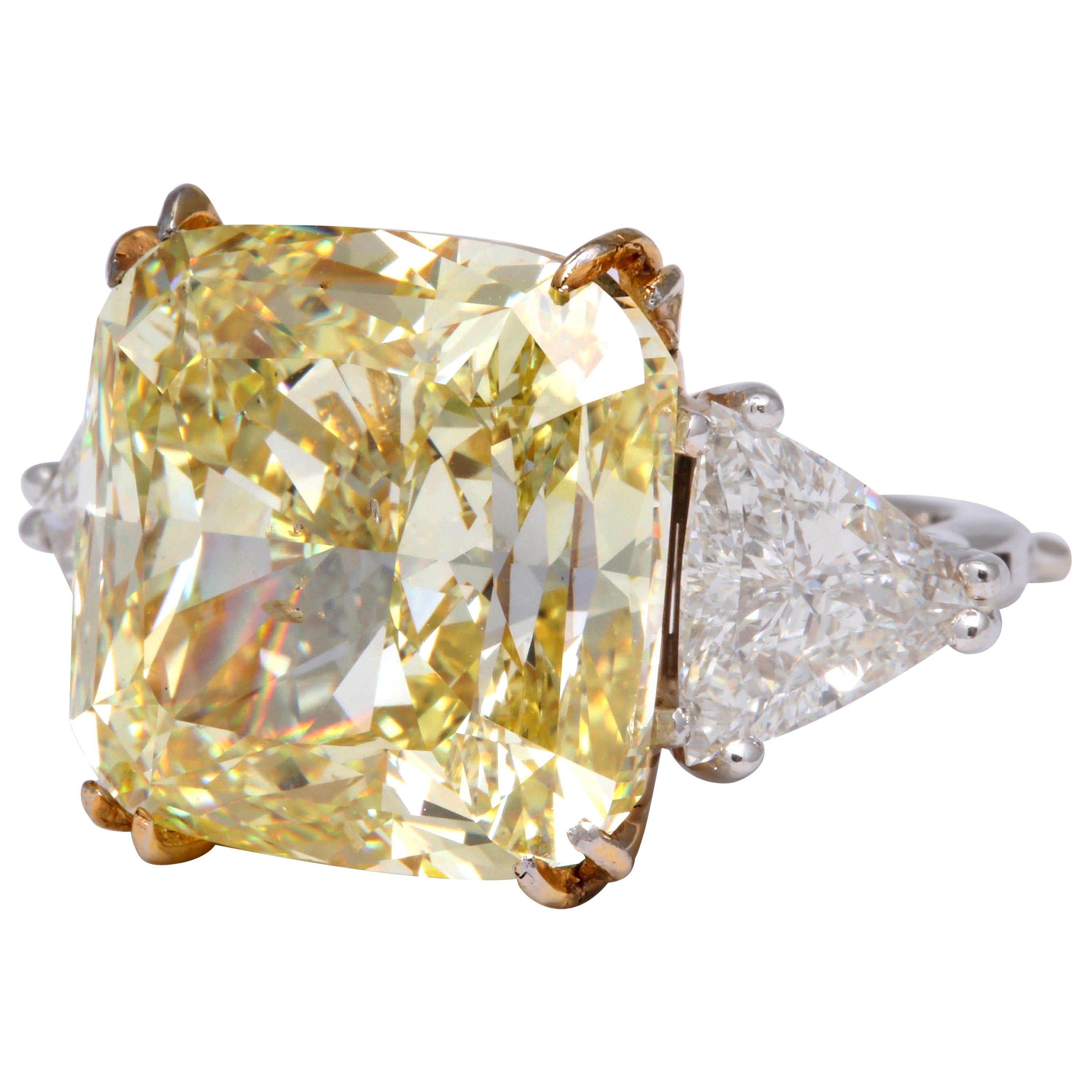 27 Carat Fancy Intense Yellow Diamond Ring GIA Certified For Sale at ...