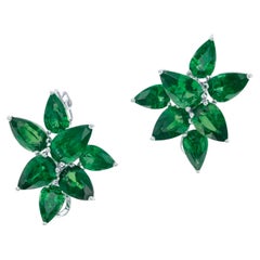 27 Carat Green Emerald Pear Cut Cluster Platinum Earrings