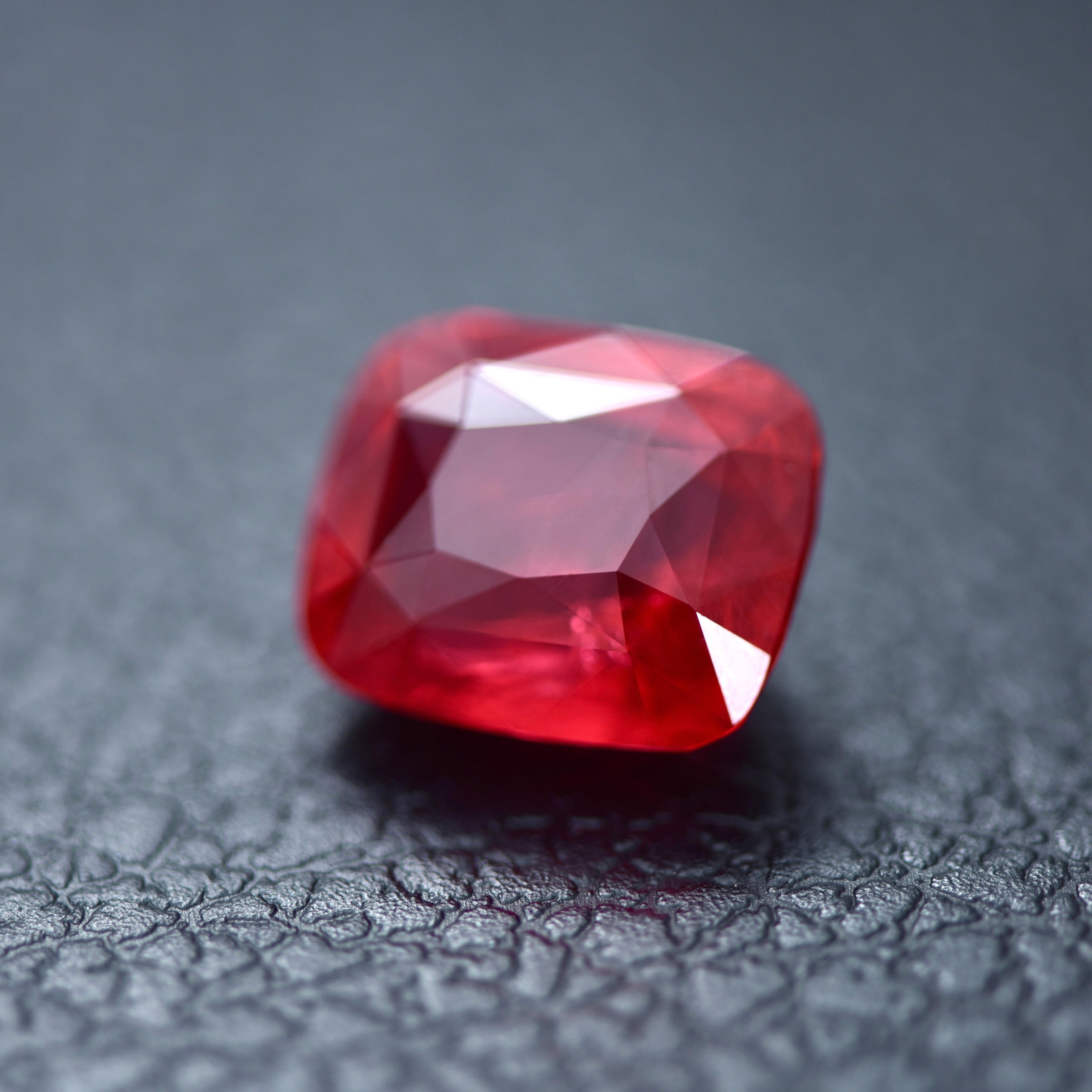 spinel png