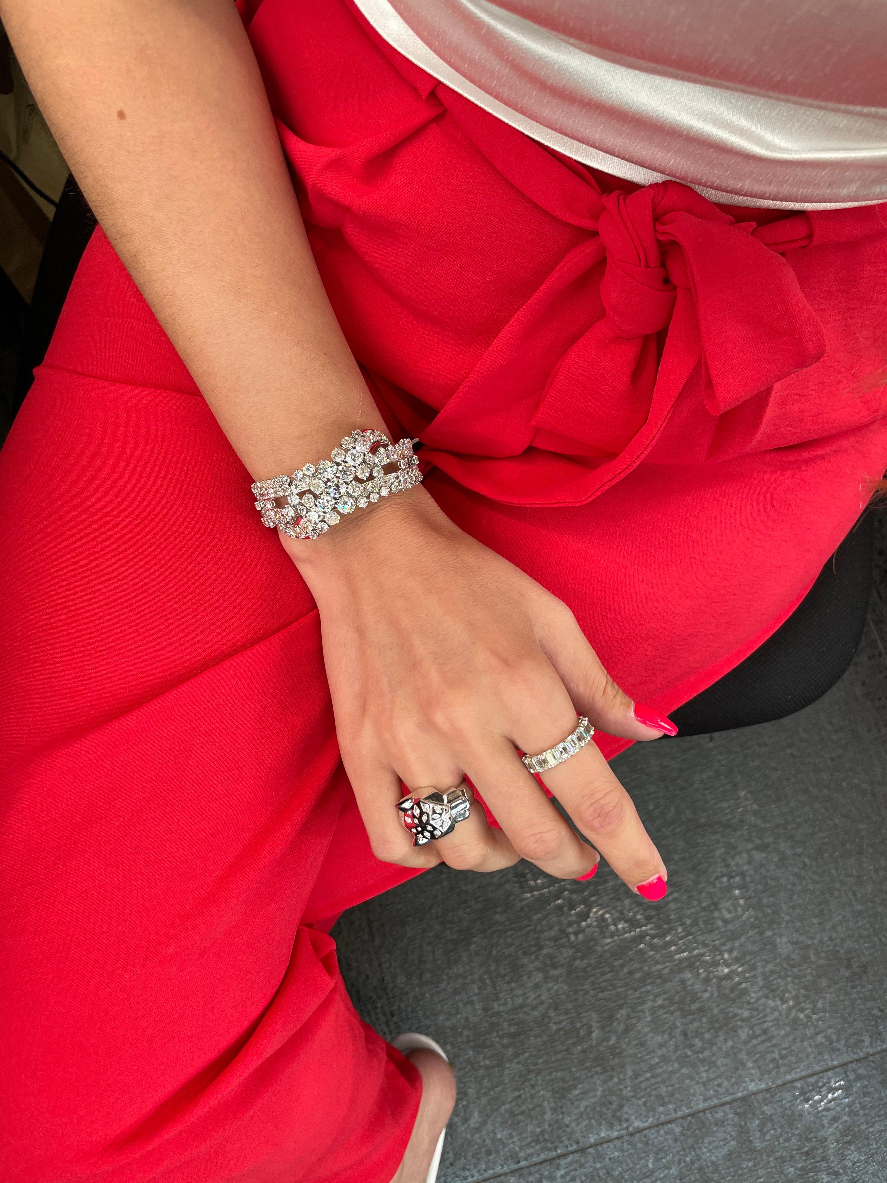 Women's 27 Carat Old Mine Cut Diamond Platinum Bangle Bracelet For Sale