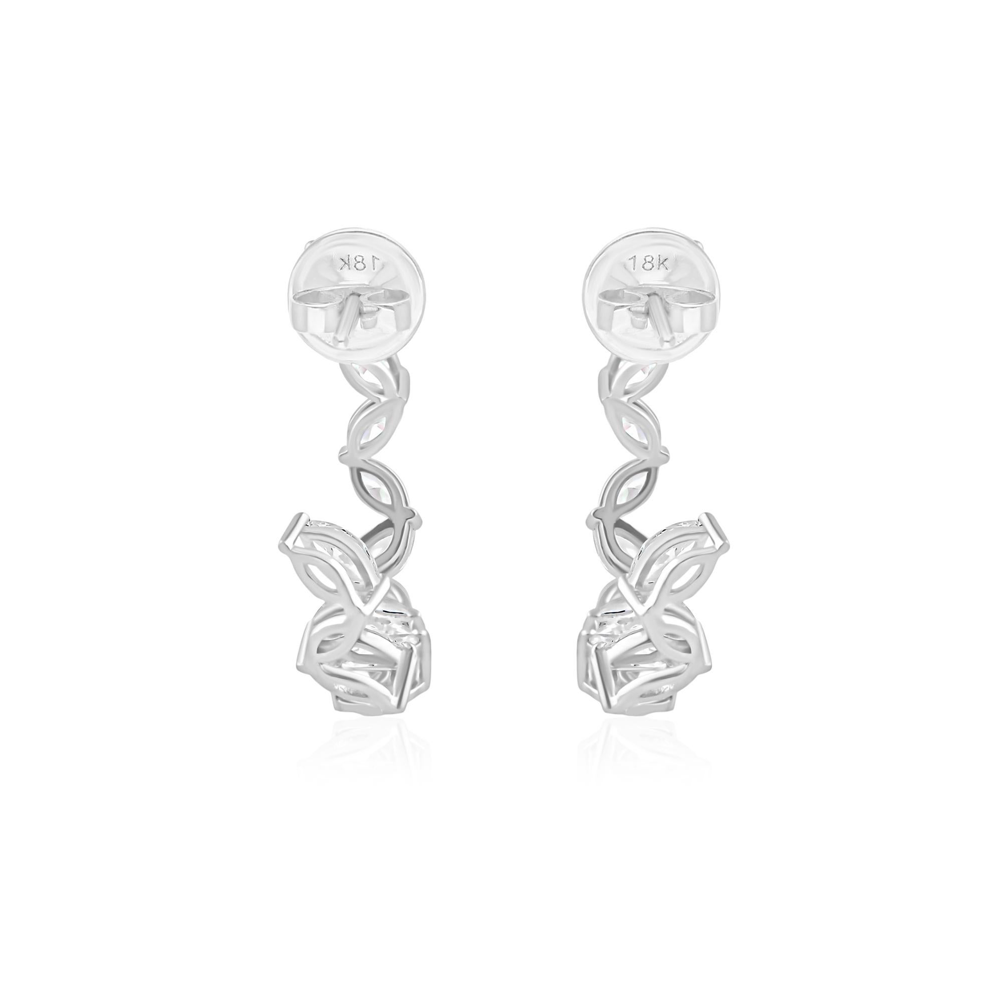 2.7 Carat SI Clarity HI Color Marquise Diamond Hoop Earrings 18 Karat White Gold Neuf - En vente à Diera, Dubai