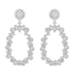 Boucles d'oreilles chandelier en or 14 carats avec diamants de 2,70 carats