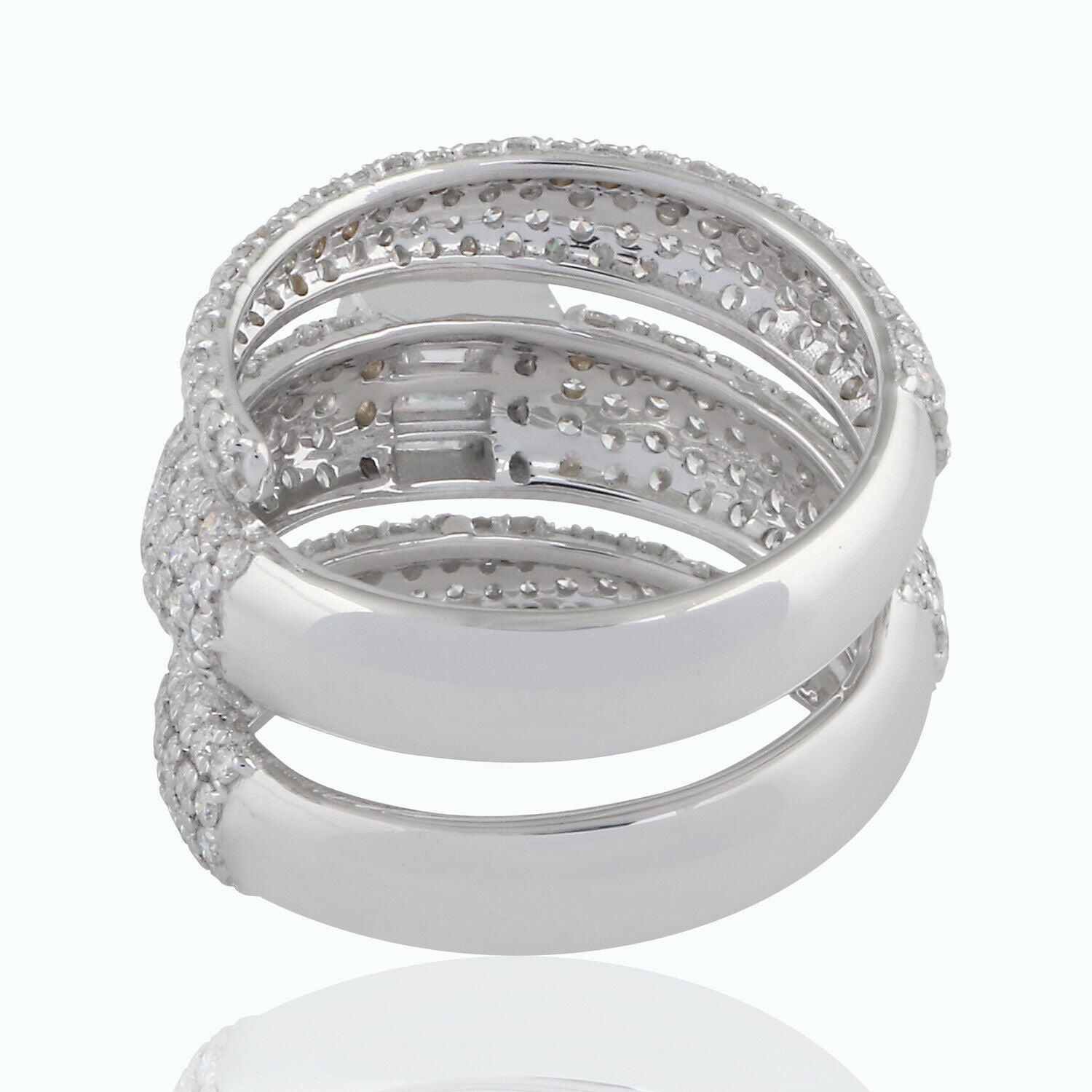 For Sale:  2.70 Carat Diamond 18 Karat White Gold Wrap Ring 2