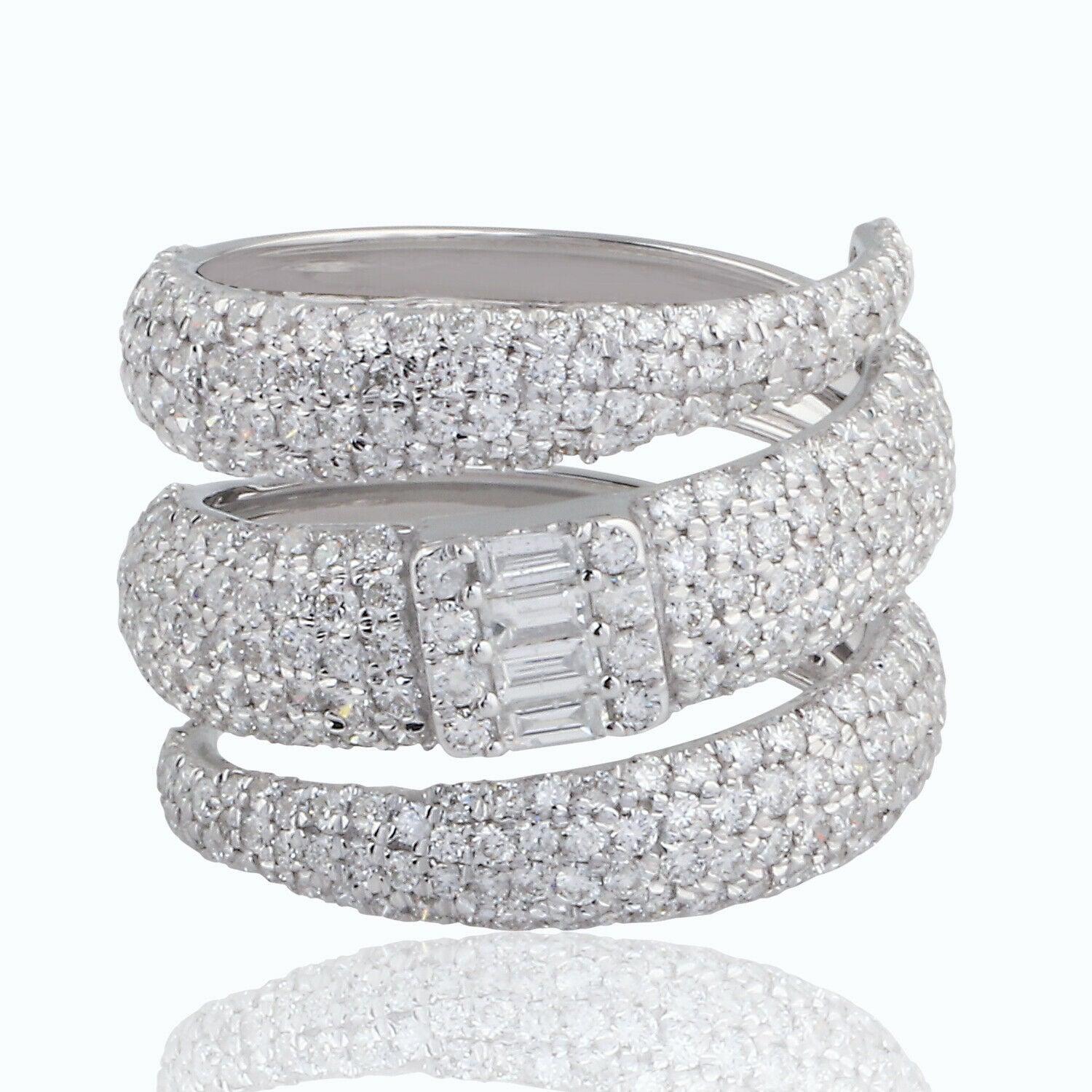 For Sale:  2.70 Carat Diamond 18 Karat White Gold Wrap Ring 4