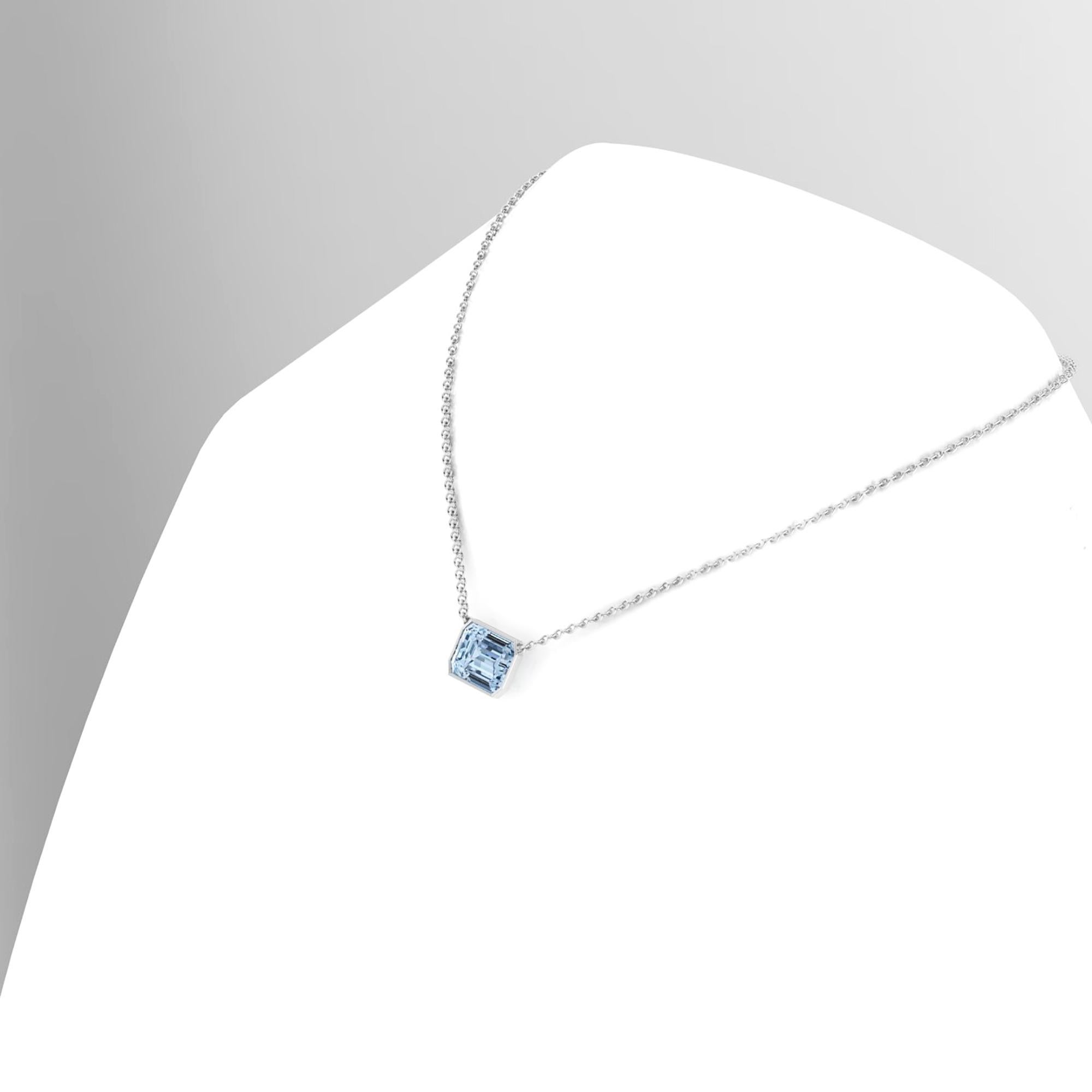 aquamarine solitaire necklace