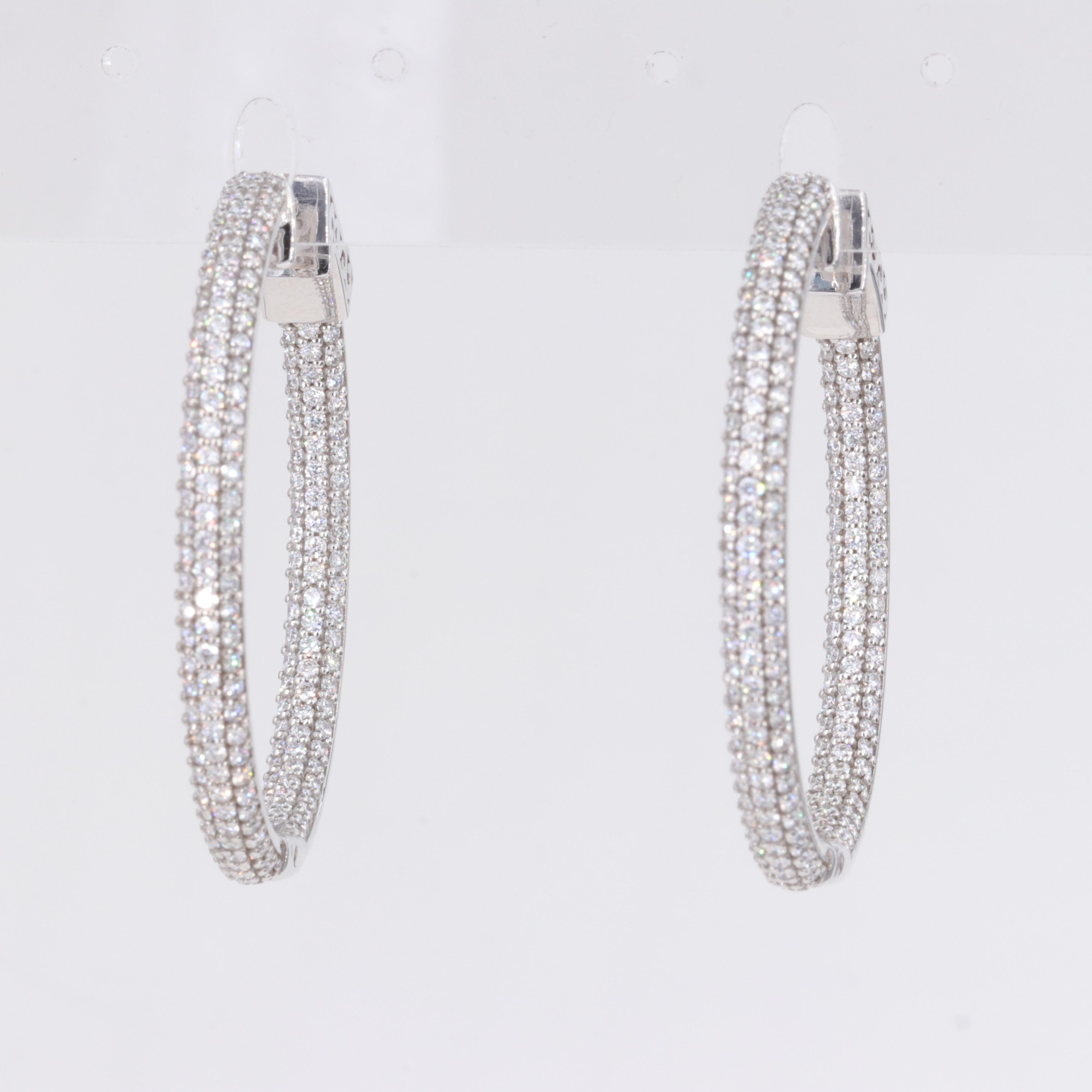 2,70 Karat Diamant-Ohrringe mit Innenseite und Außenseite 1,5 Zoll Durchmesser (Rundschliff) im Angebot
