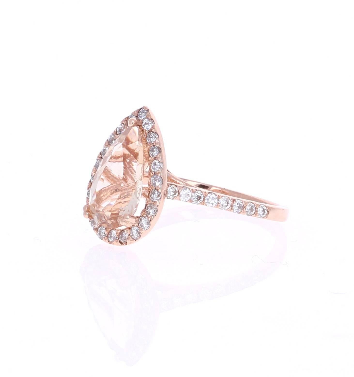 Contemporary 2.70 Carat Morganite and Diamond 14 Karat Rose Gold Engagement Ring For Sale
