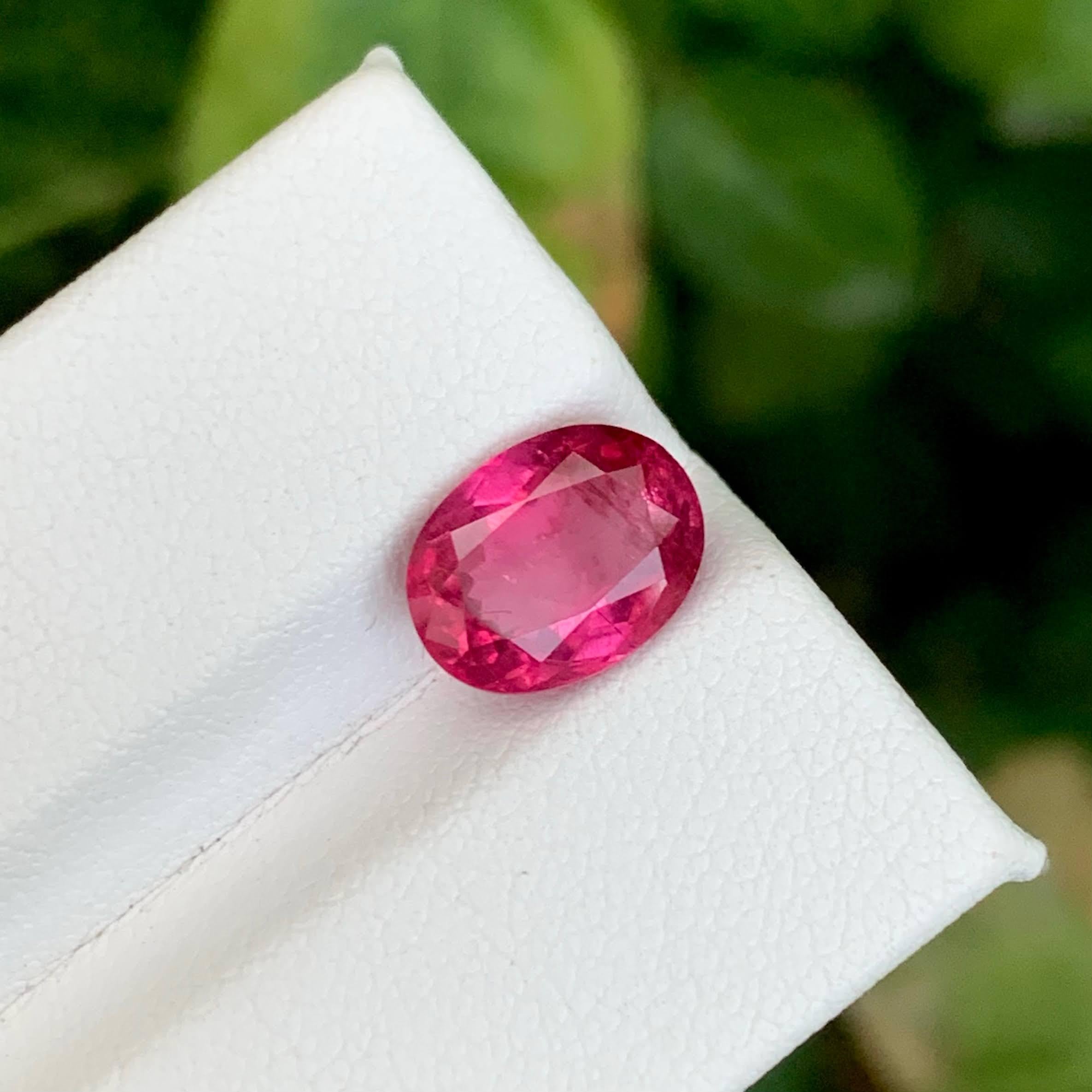 Weight 2.70 carat 
Dimensions 10.1x7.7x4.8mm
Treatment None 
Origin Afghan 
Clarity SI
Shape Cut Oval 





This 2.70 Carat Natural Loose Bubblegum Pink Tourmaline from Afghanistan is a stunning gemstone admired for its vivid, candy-like hue and