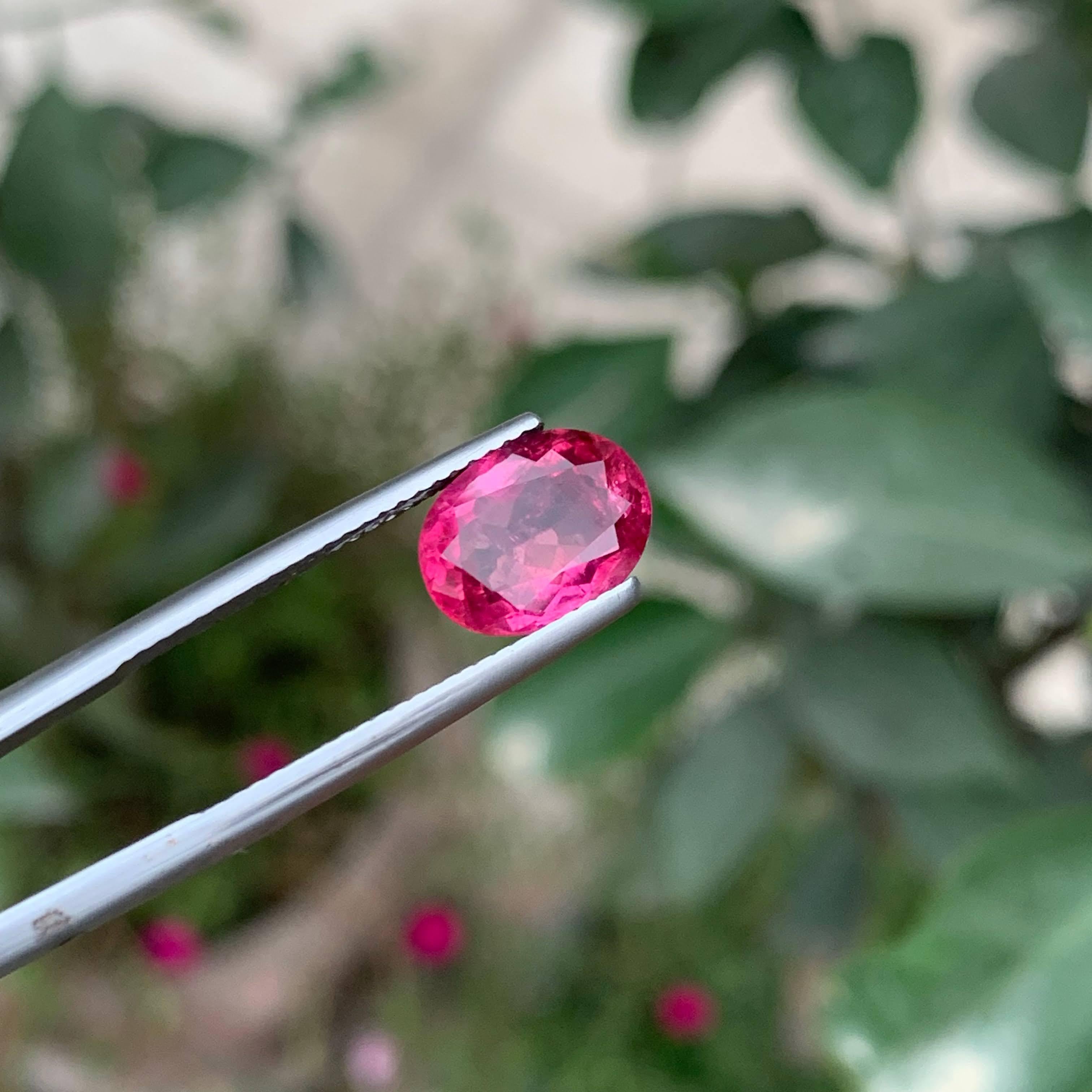 Modern 2.70 Carat Natural Loose Bubblegum Pink Tourmaline Oval Cut Afghan Gemstone For Sale