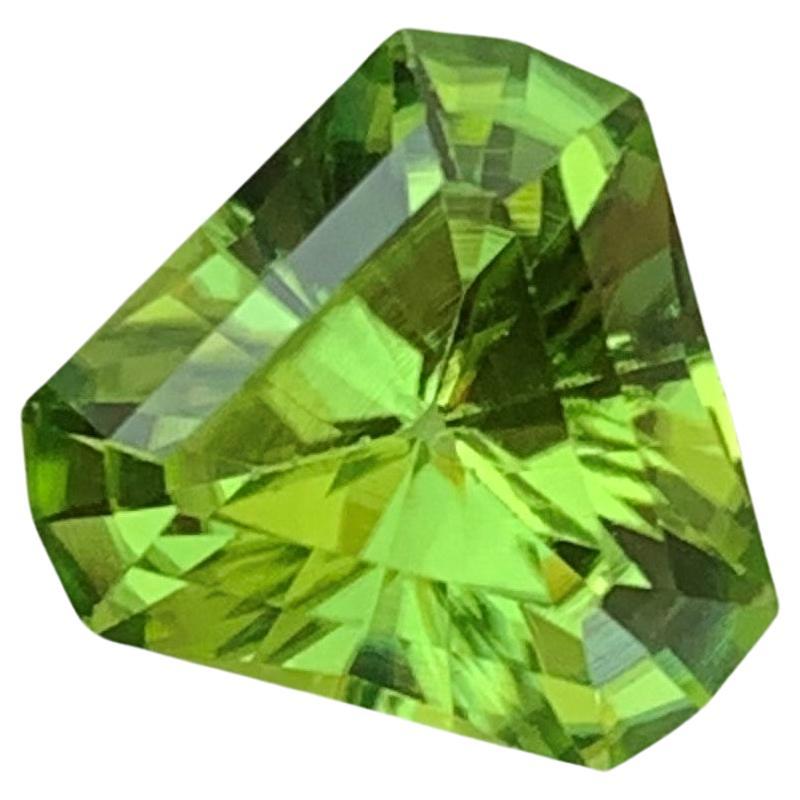 2.70 Carat Natural Loose Green Peridot with Trilliant Shape from Suppat Valley For Sale