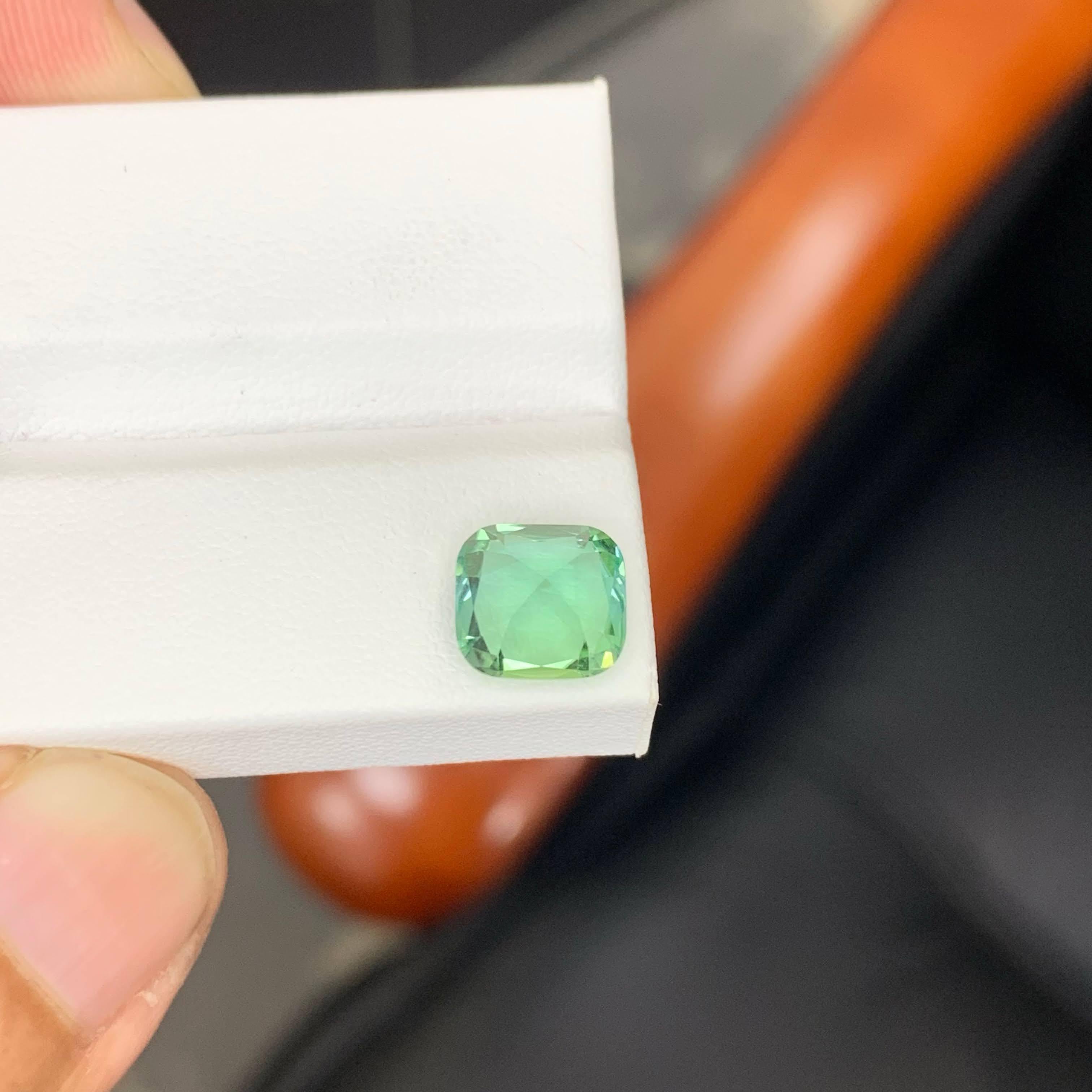 Taglio cuscino 2.70 Carati di tormalina verde laguna naturale sfusa con taglio a cuscino Gemma afgana in vendita