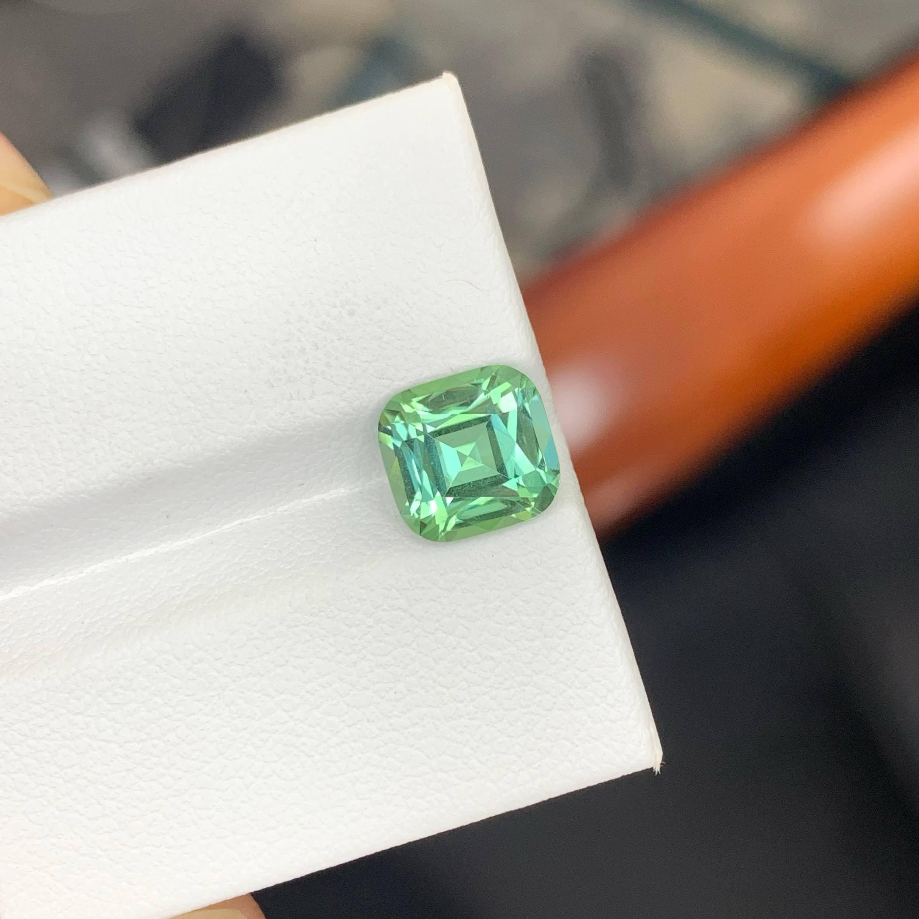 2.70 Carati di tormalina verde laguna naturale sfusa con taglio a cuscino Gemma afgana in vendita 3