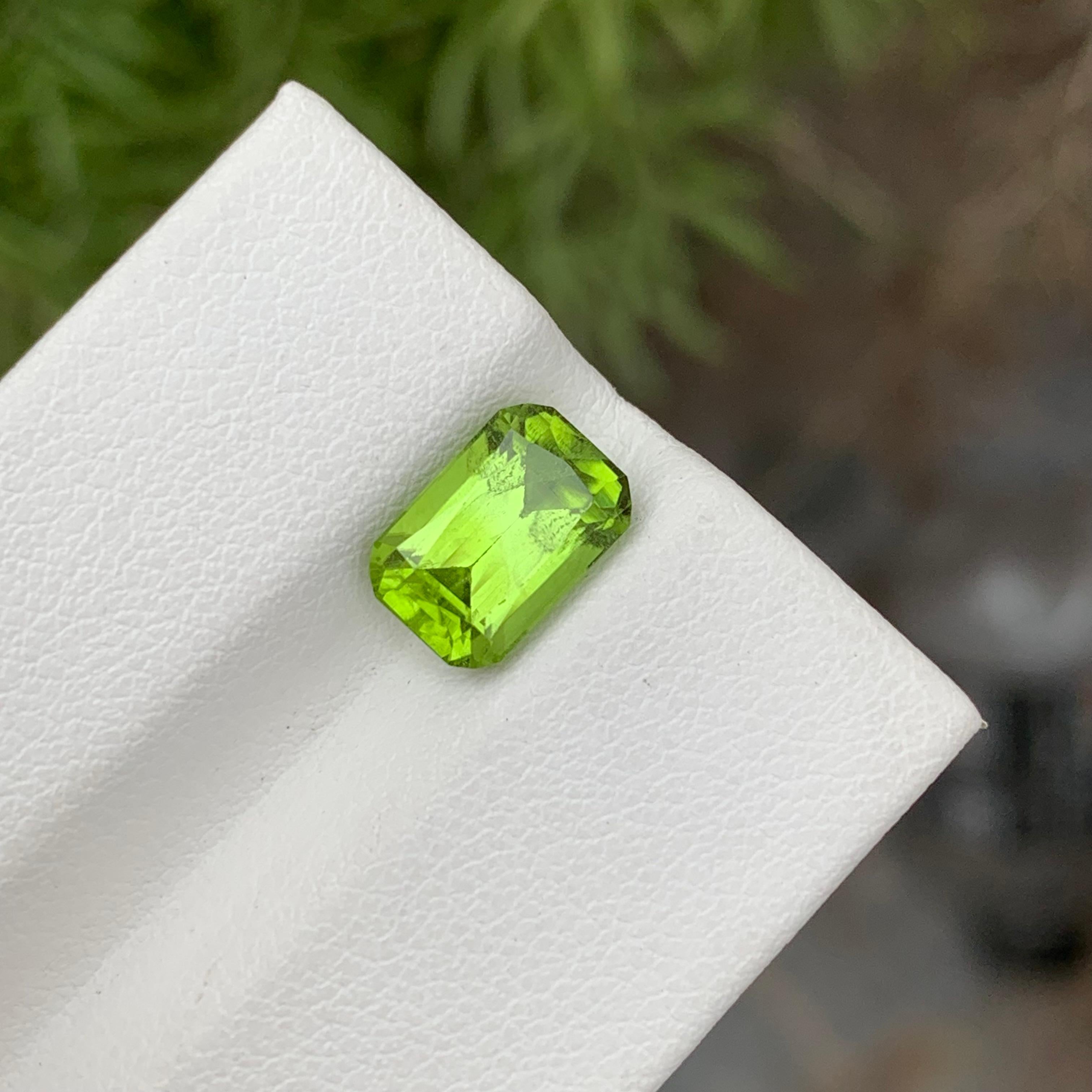 Arts and Crafts 2.70 Carat Natural Loose Peridot Long Cushion Shape Gem For Ring  For Sale