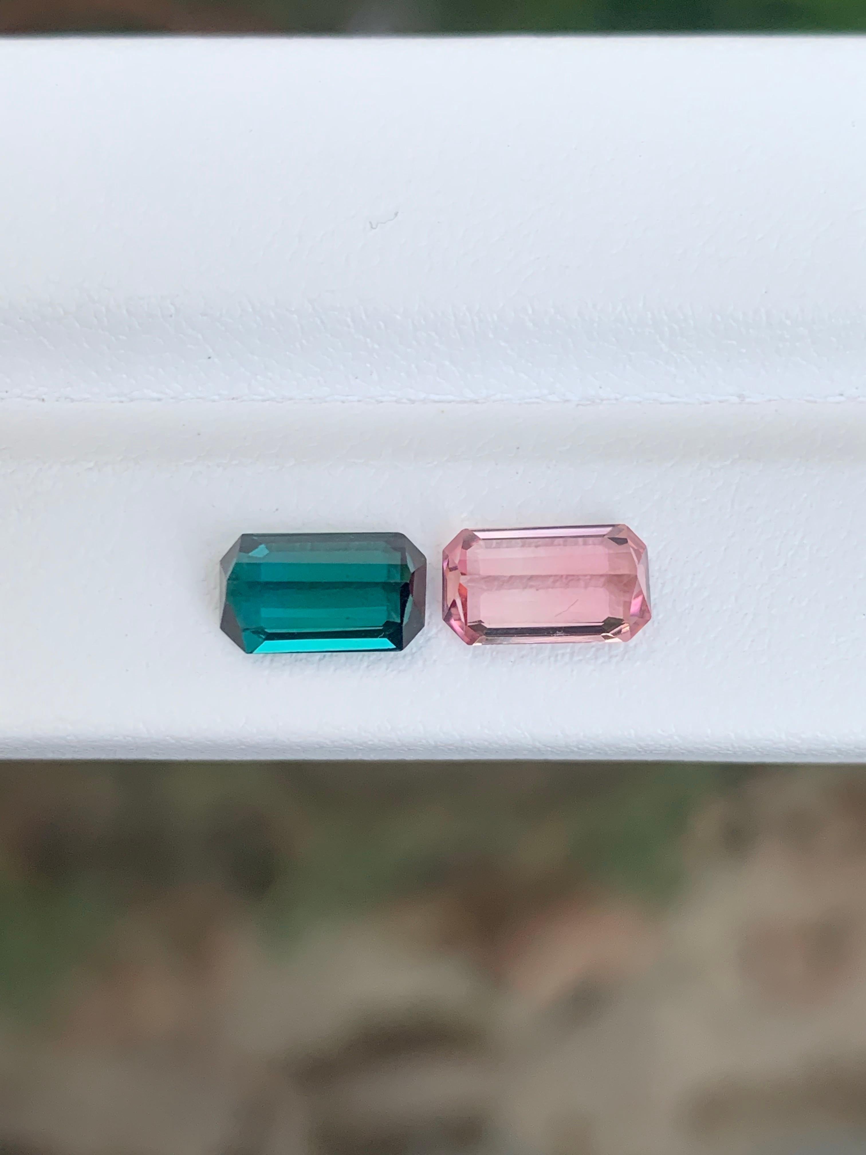 2,70 quilates de turmalina natural suelta inversa en forma de esmeralda Gema en venta 1