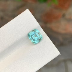 2.70 quilates de turmalina de mar natural suelta en forma de cojín para joyería