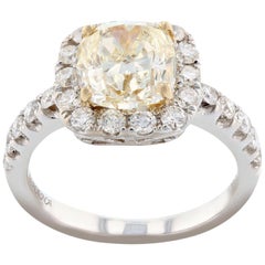 2.70 Carat SI-1 Diamond Engagement Ring