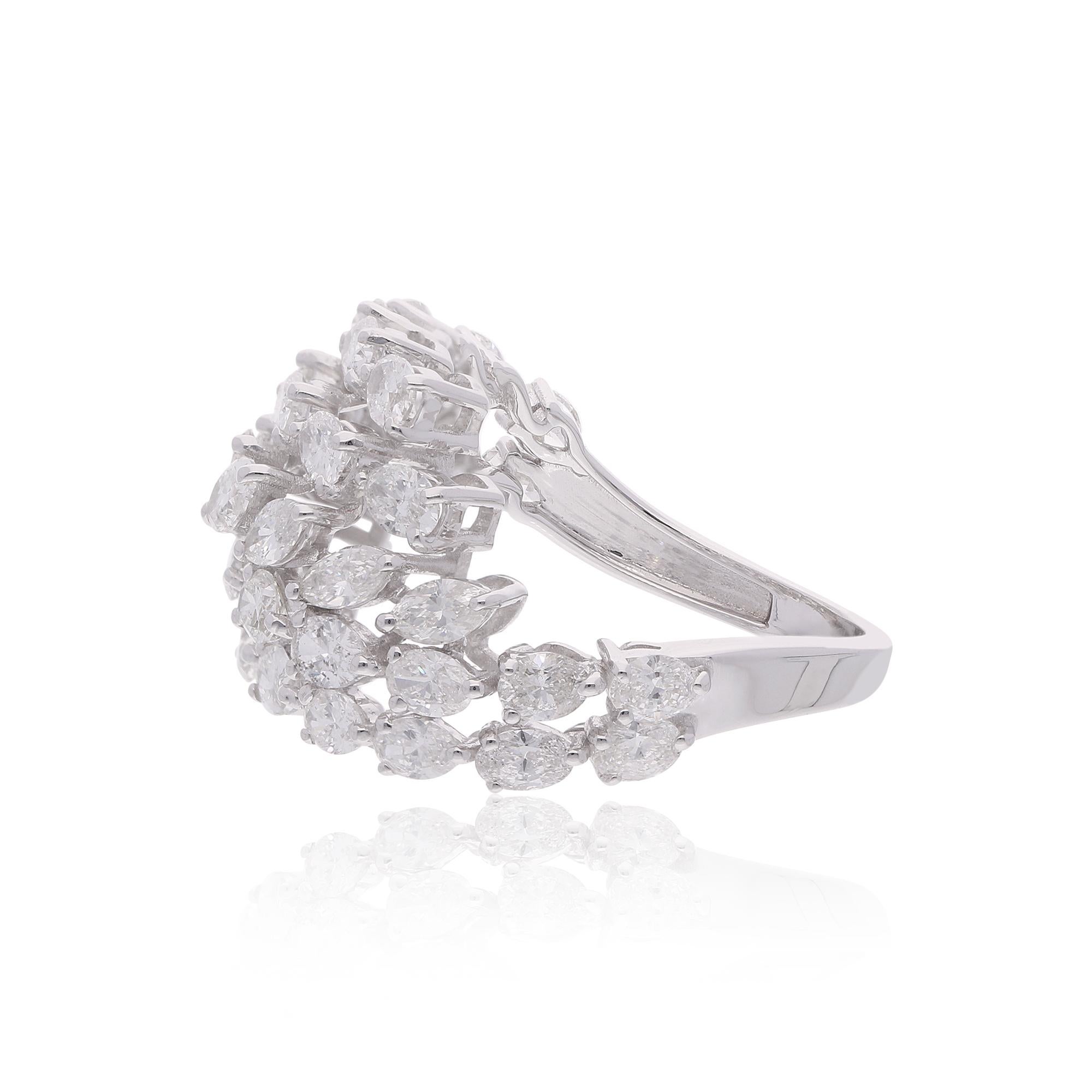 En vente :  Bague en grappe de diamants 2,70 carats, pureté SI, couleur HI, en or blanc 18 carats 2