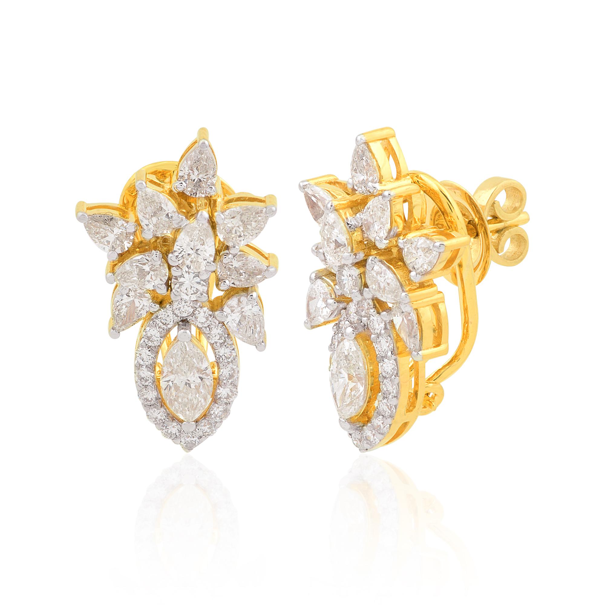 Item Code :- SEE-1869
Gross Wet. :- 7.84 gm
18k Yellow Gold Wet. :- 7.30 gm
Diamond Wet. :- 2.70 Ct. ( AVERAGE DIAMOND CLARITY SI1-SI2 & COLOR H-I )
Earrings Size :- 21 mm approx.
✦ Sizing
.....................
We can adjust most items to fit your