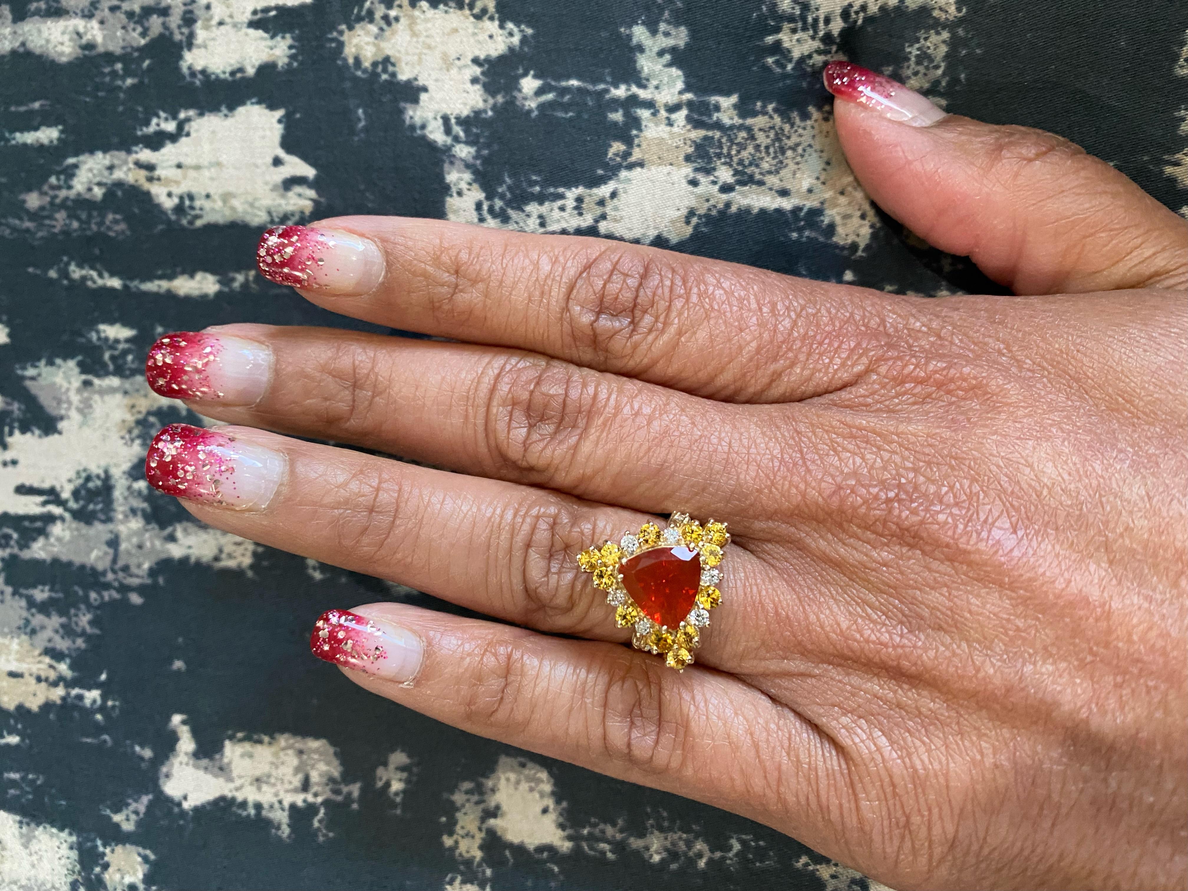 2.70 Carat Fire Opal Diamond 14 Karat Yellow Gold Cocktail Ring In New Condition In Los Angeles, CA