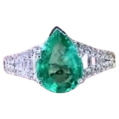 2.70 Carat Zambian Emerald Diamonds 18K Gold Cocktail Ring