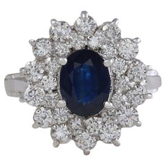 Bague en or blanc massif 18 carats avec saphir bleu naturel de 2,70 carats et diamants