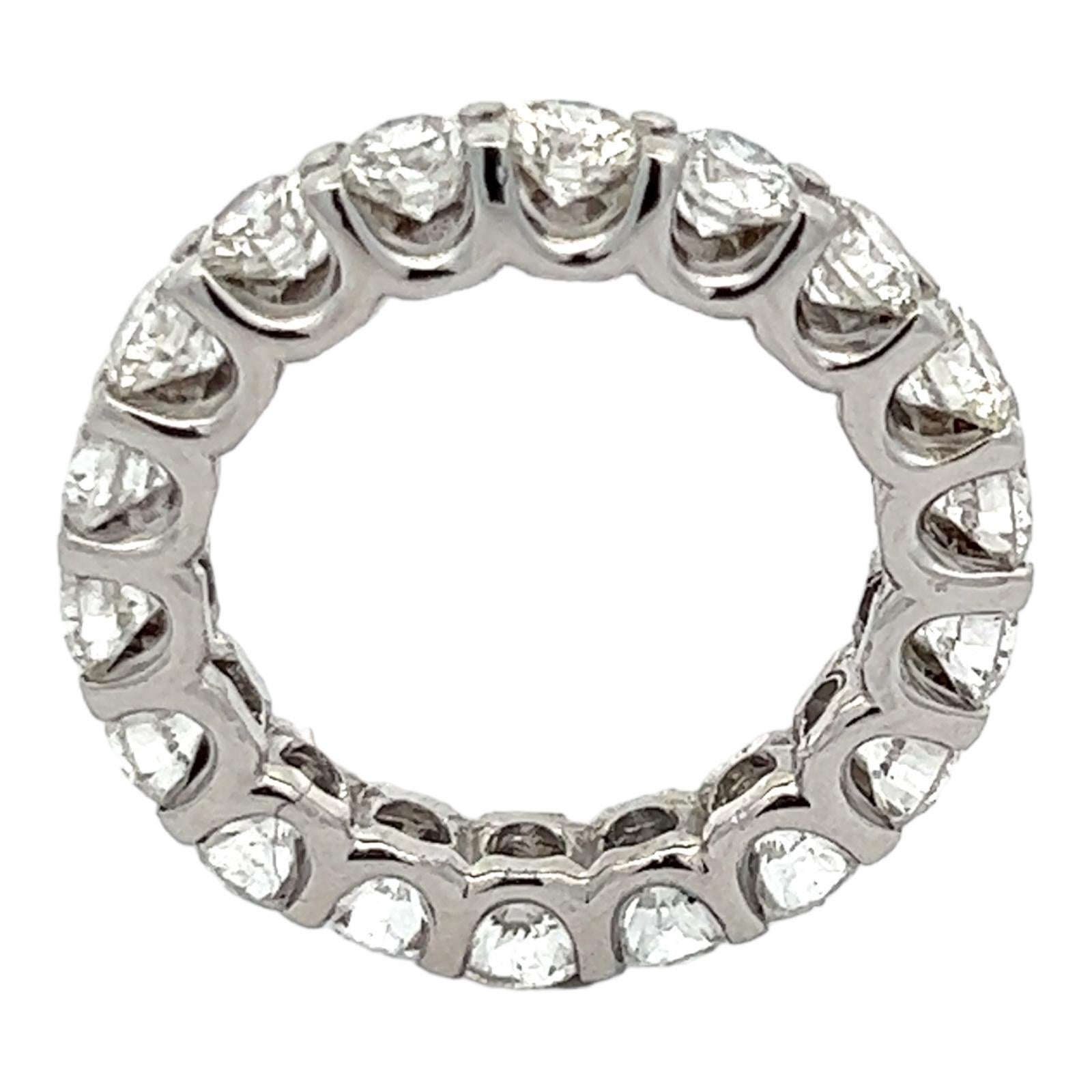 2.70 CTW Runder Brillant Diamant Ehering 18KWG SZ 3.75 im Zustand „Hervorragend“ im Angebot in Boca Raton, FL
