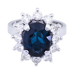 Berca Bague cocktail ballerine en diamants blancs et tourmaline bleu indigo ovale 2,70 carats