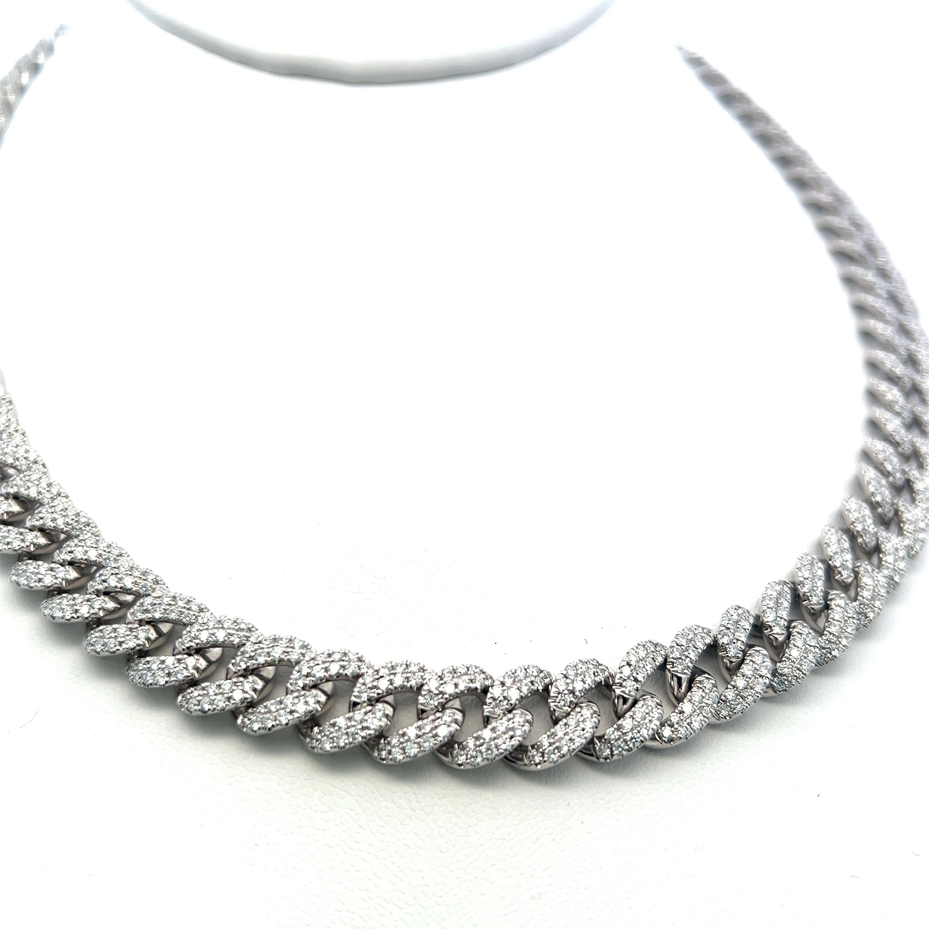 27,00 Quilates Diamante Redondo Brillante H SI1 Collar de cadena de oro blanco de 14 quilates en venta 1
