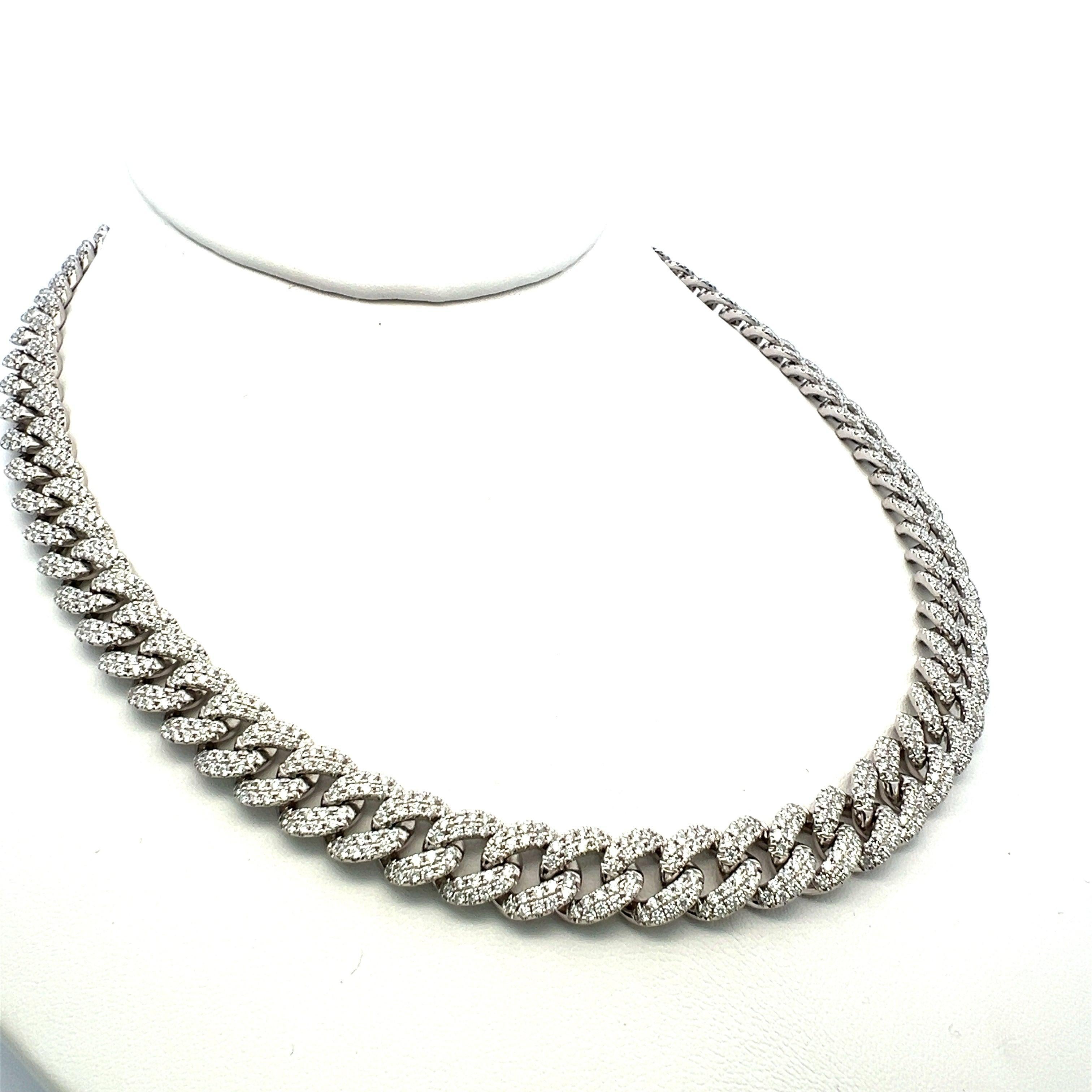 27.00 Carat Round Brilliant H SI1 Diamond 14 Karat White Gold Chain Necklace