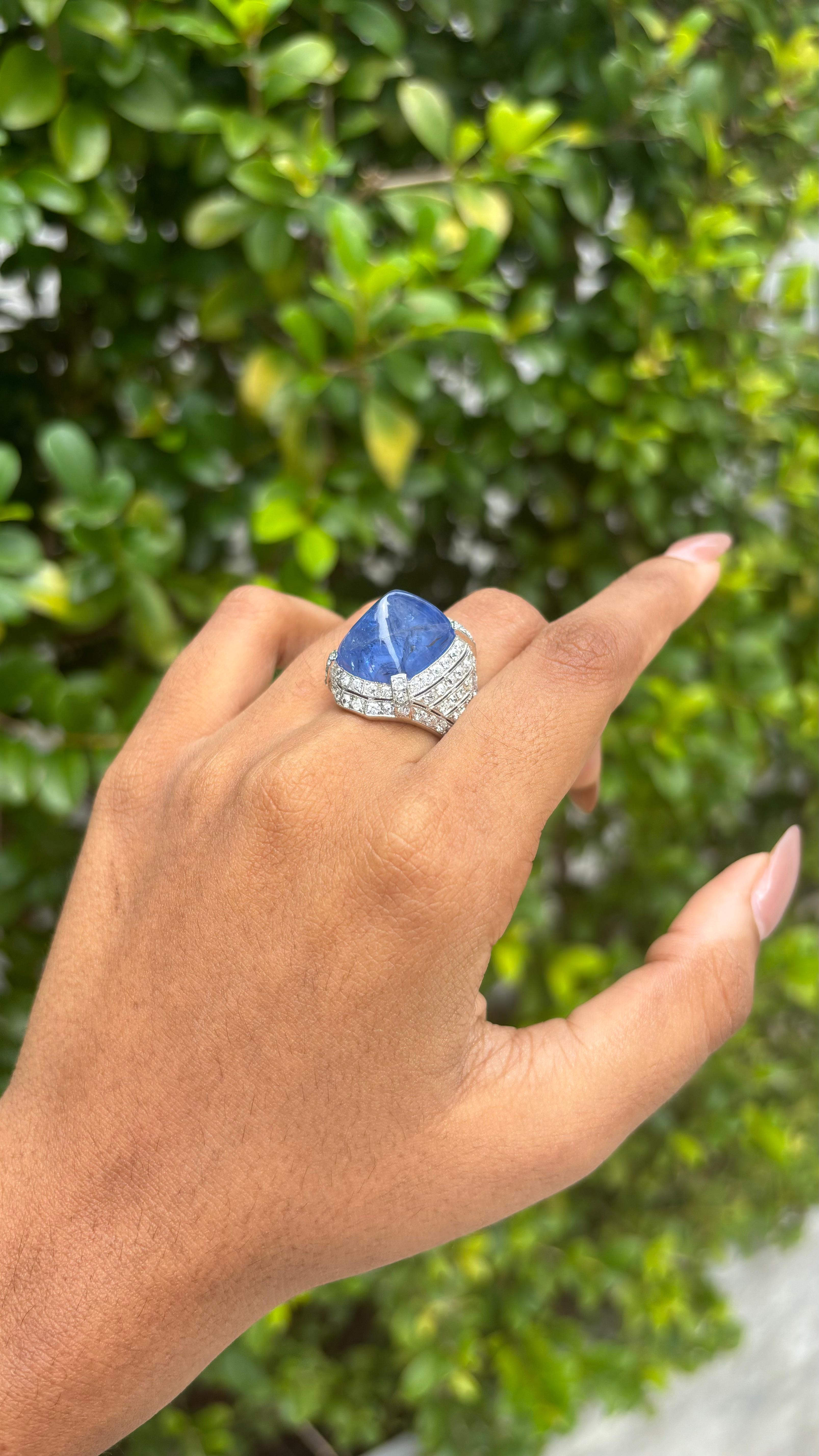 27,05ct No-Heat Sugarloaf Sapphire & OMC Diamond Art Deco Ring in 18K Weißgold 6