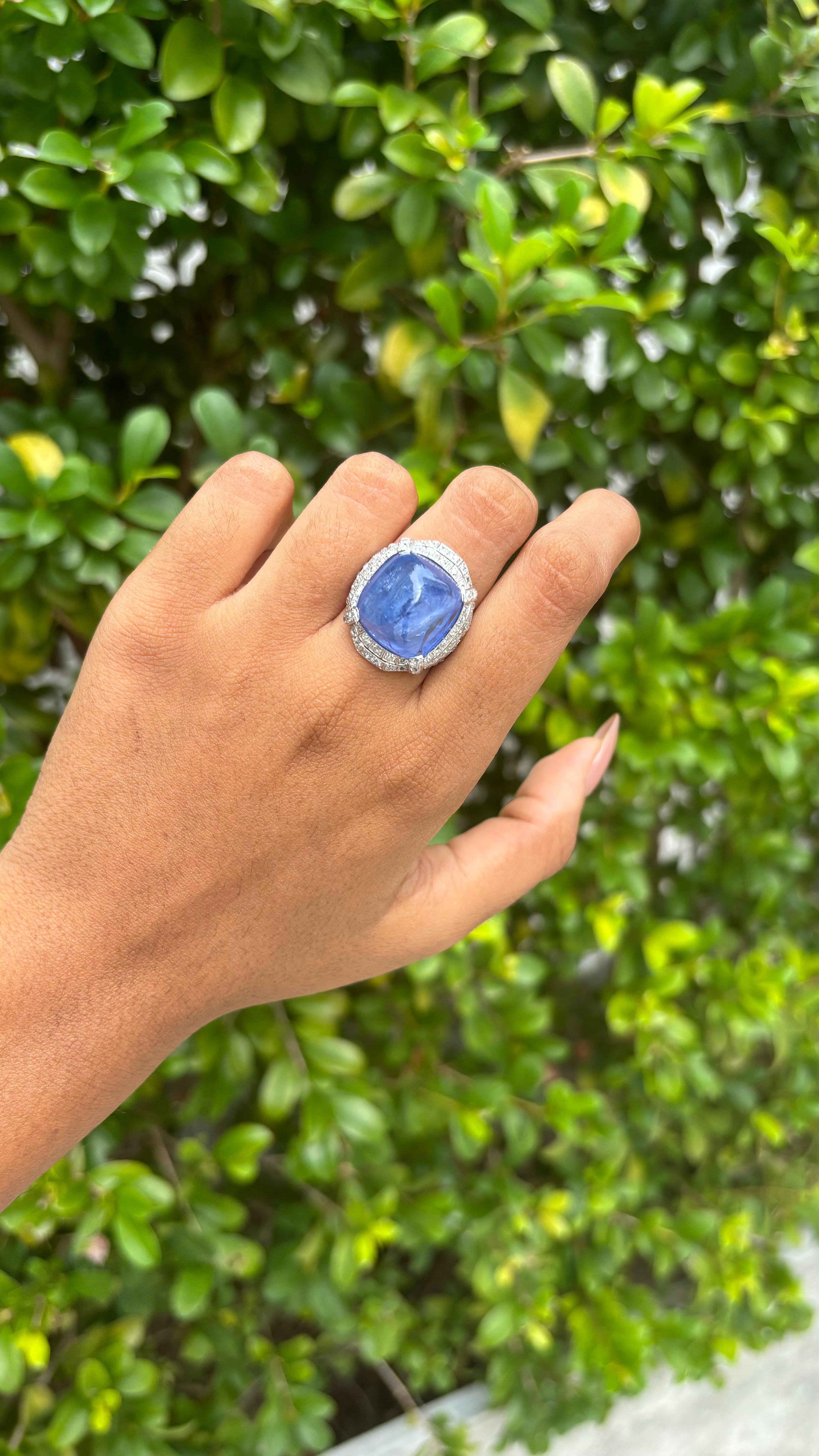 27,05ct No-Heat Sugarloaf Sapphire & OMC Diamond Art Deco Ring in 18K Weißgold 4
