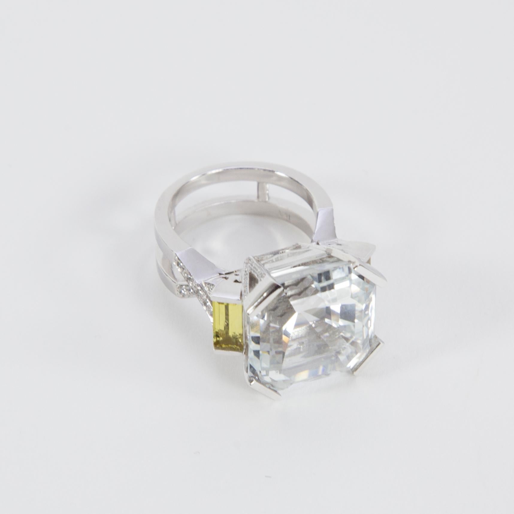 Contemporary 27.06 Carat Asscher Cut White Topaz Diamond Gold Ring Estate Fine Jewelry For Sale