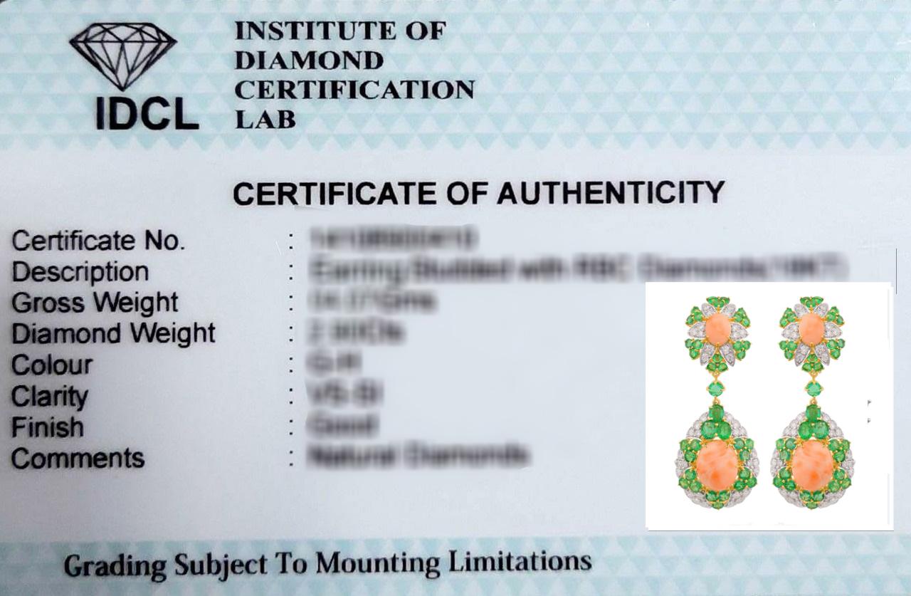 27.08 TCW Coral Esmeralda Diamante Pendientes Colgantes Joyería de Oro Amarillo de 14 Kilates en venta 3