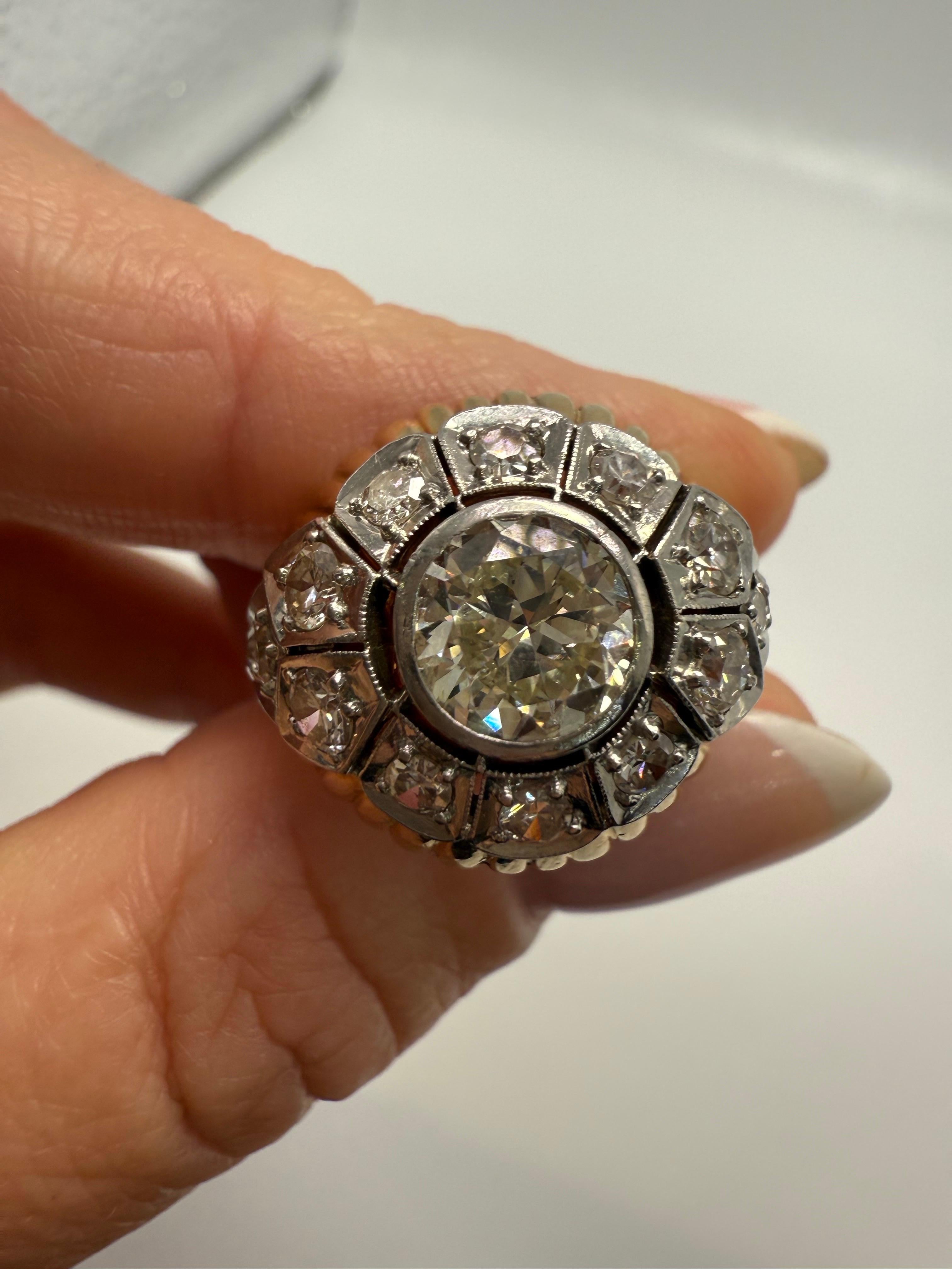 2,70ct Diamantring 18KT Gold antikes Design Jahr unbekannt im Angebot 4