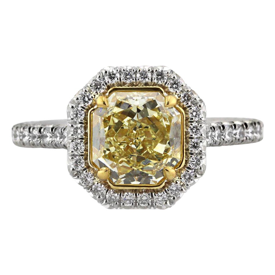 2.70ct Fancy Intense Yellow Octagonal Radiant Cut Diamond Engagement Ring For Sale