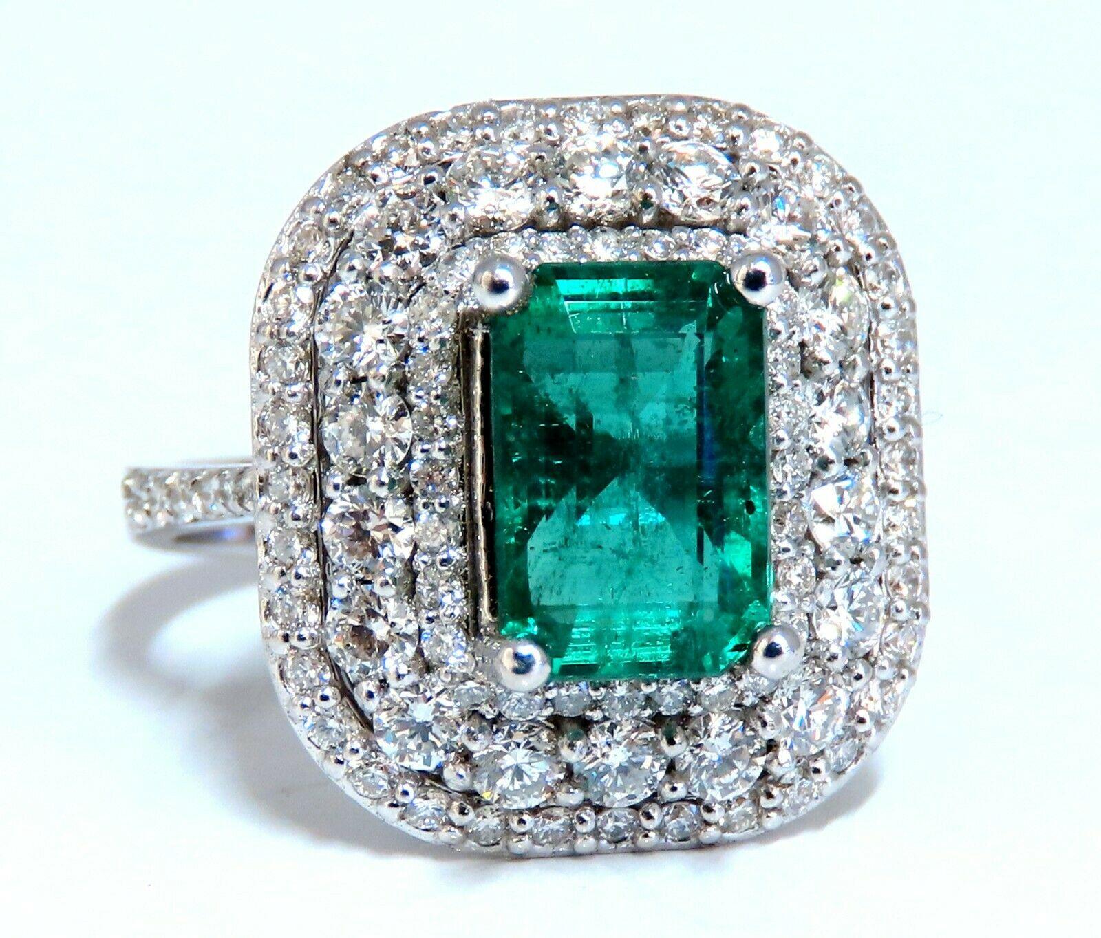 2.70 Carat Natural Emerald 2.10ct Diamonds Cluster Halo Ring 14kt Fine Select For Sale 2