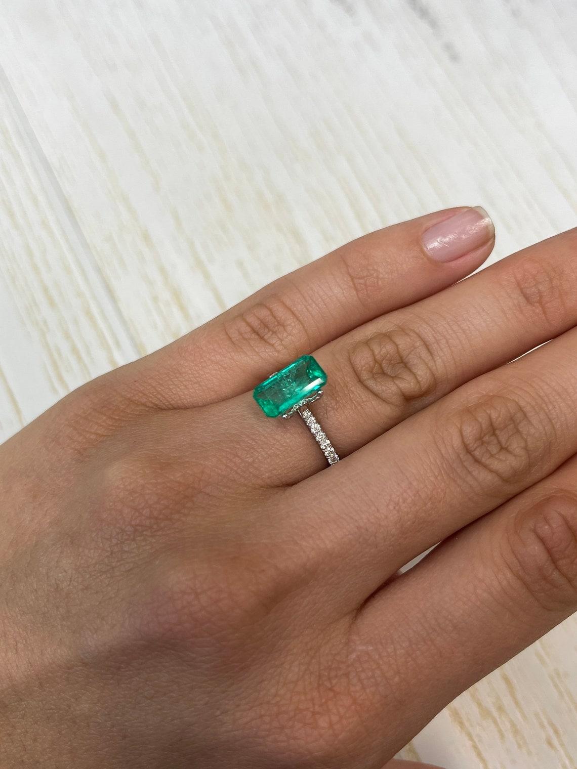 2.70ct Yellowish Elongated Emerald Cut Colombian Gem: 11.4x6 Genuine May For Sale 3