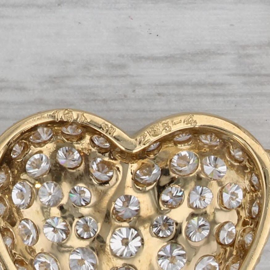 Collana con ciondolo a forma di cuore con diamanti da 2,70 ct. in oro giallo 18 carati e catena da 15,5