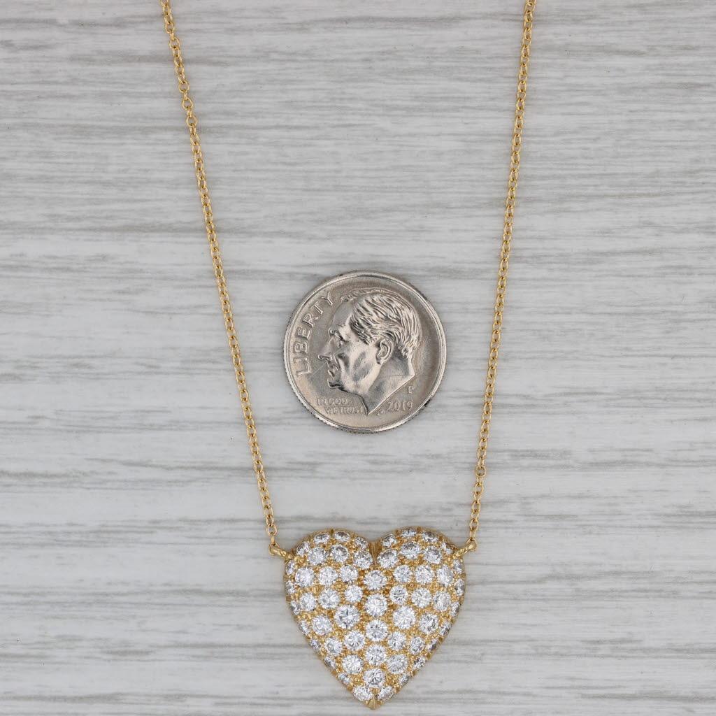 Collana con ciondolo a forma di cuore con diamanti da 2,70 ct. in oro giallo 18 carati e catena da 15,5