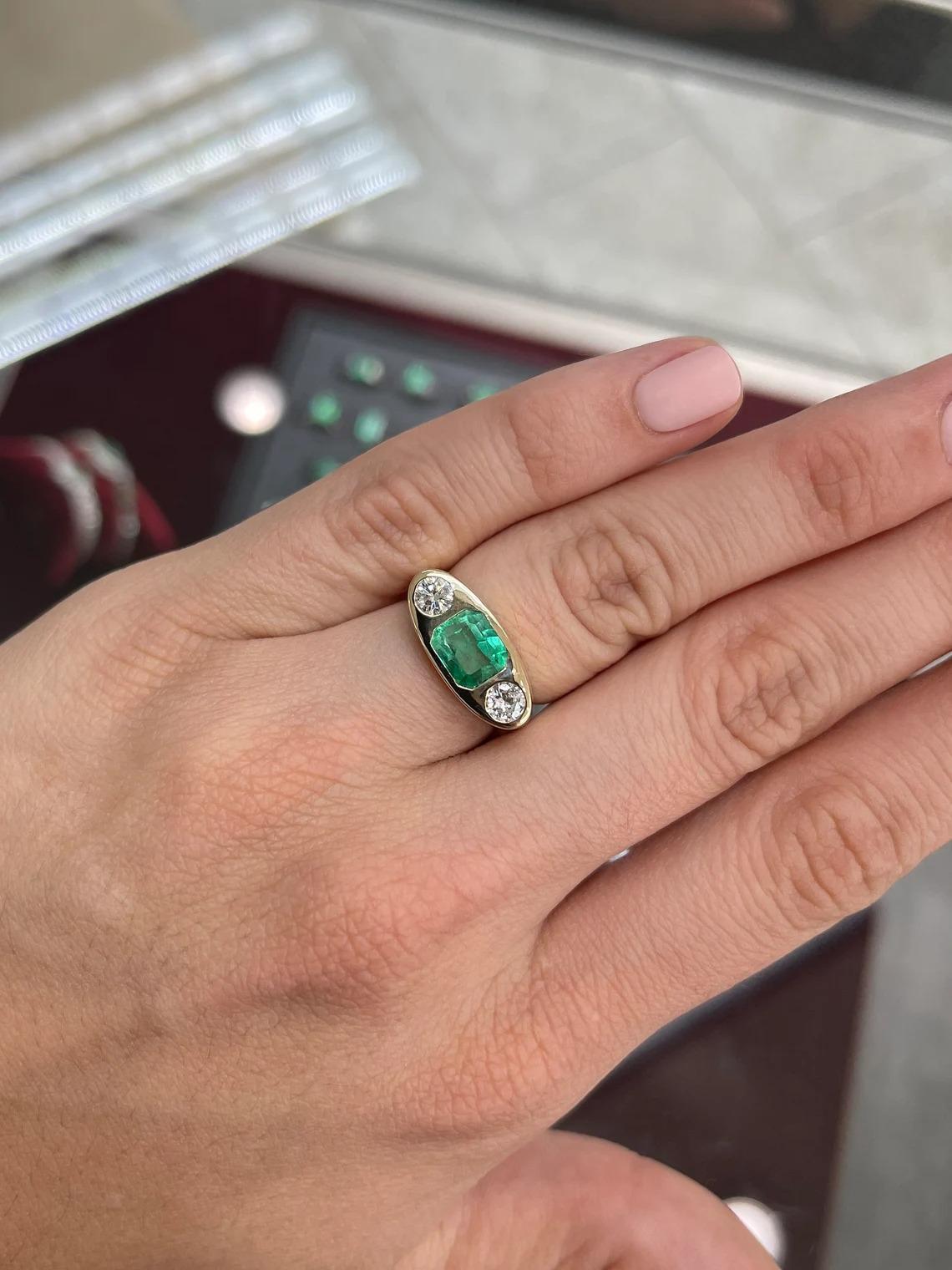 2,70tcw 14K kolumbianischer Zigeunerring mit drei Steinen, Smaragd-Emerald-Schliff & Diamant (Smaragdschliff) im Angebot