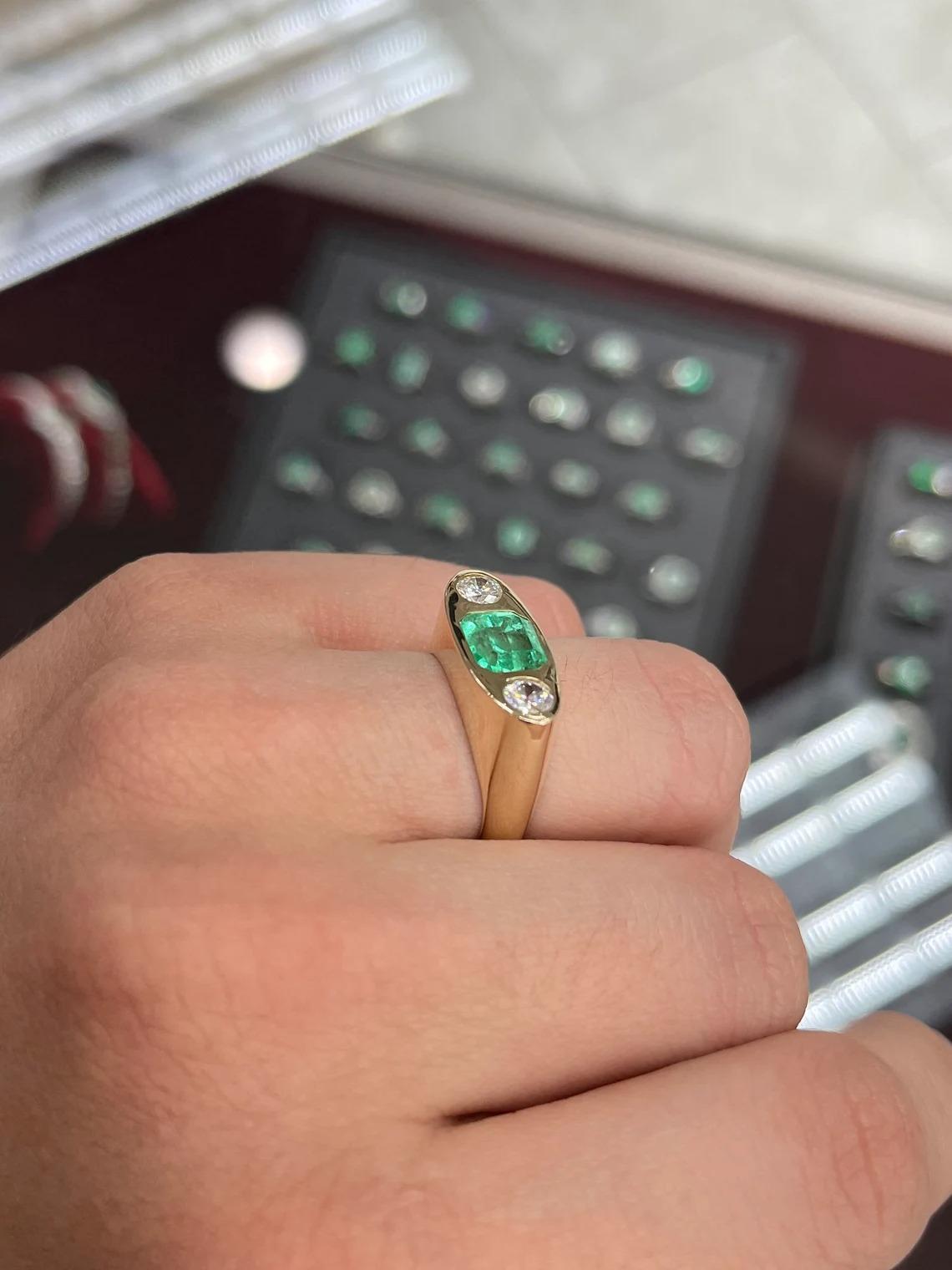 2,70tcw 14K kolumbianischer Zigeunerring mit drei Steinen, Smaragd-Emerald-Schliff & Diamant Damen im Angebot