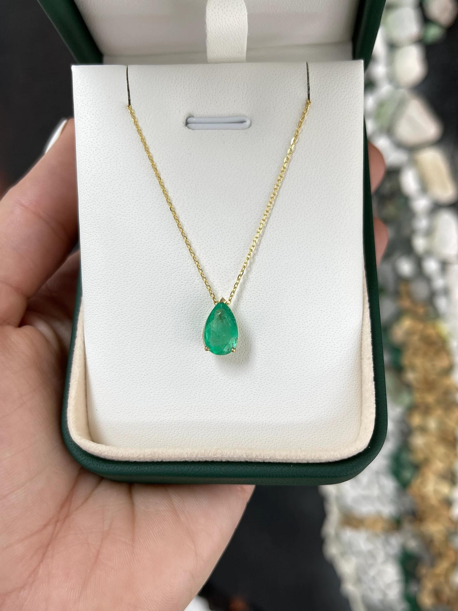 Modern 2.71 Carat Colombian Emerald Three Prong Solitaire Slider Pendant Gold 14K For Sale