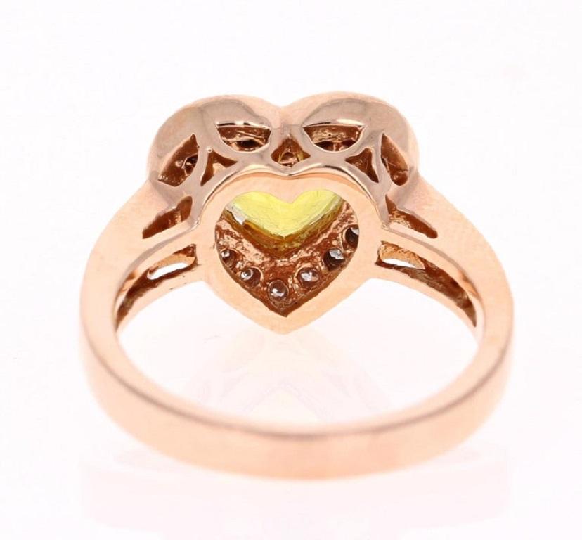 Verlobungsring mit 2,71 Karat gelbem Saphir im Herzschliff und Diamant im Zustand „Neu“ im Angebot in Los Angeles, CA