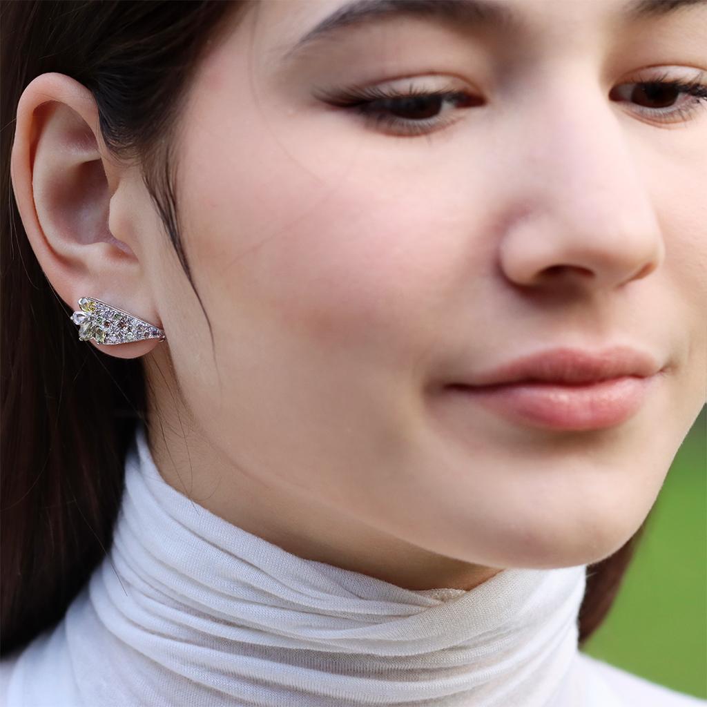 2.71 Carat Fancy Colour Rose- and Brilliant-Cut Diamond Ear Climber Earrings 4