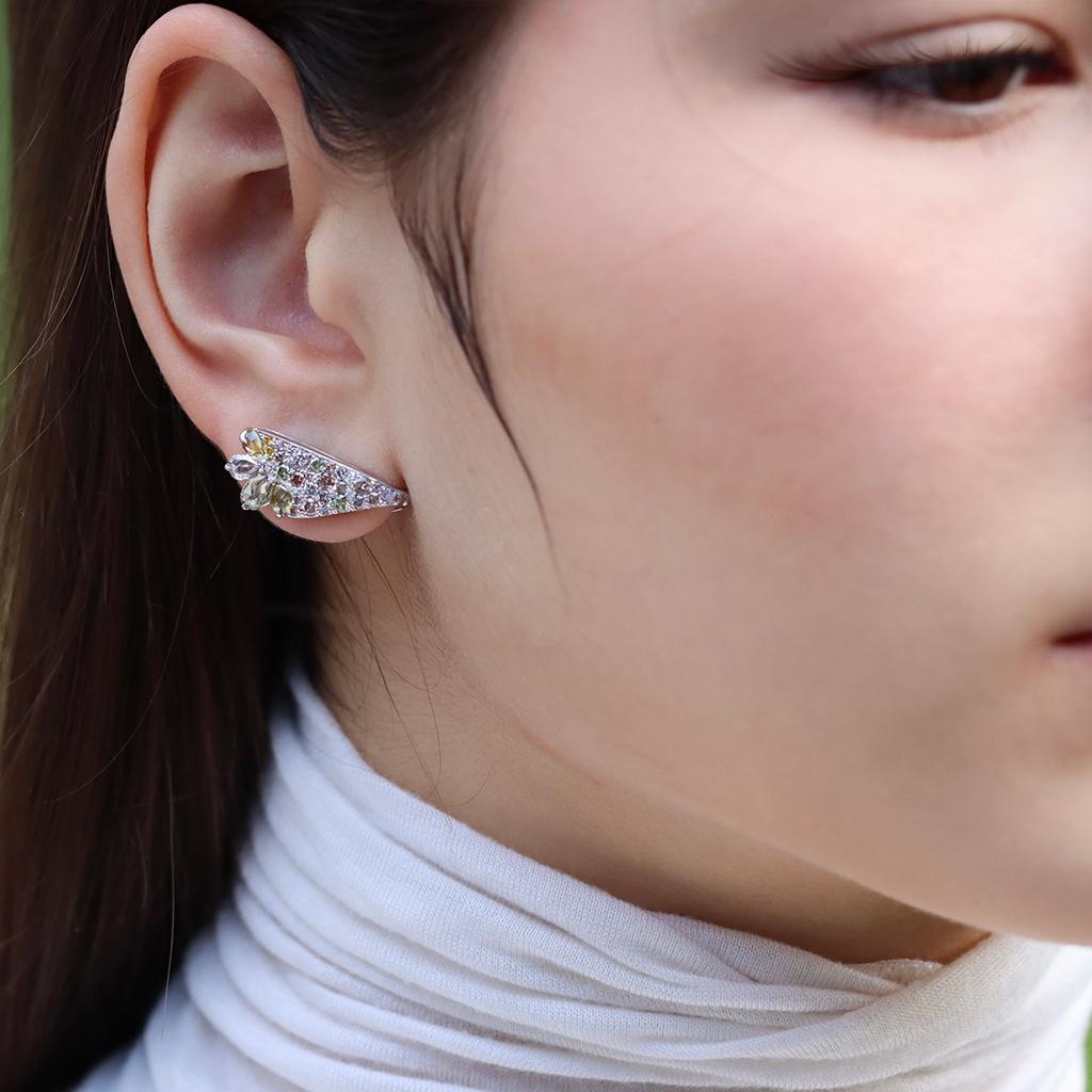 2.71 Carat Fancy Colour Rose- and Brilliant-Cut Diamond Ear Climber Earrings 5