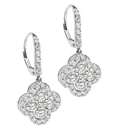 Pendientes de platino con diamantes de 2,71 ct