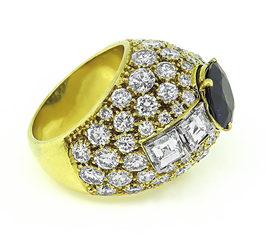 Goldring mit 2,71 Karat Saphir und 5,75 Karat Diamant (Kissenschliff) im Angebot