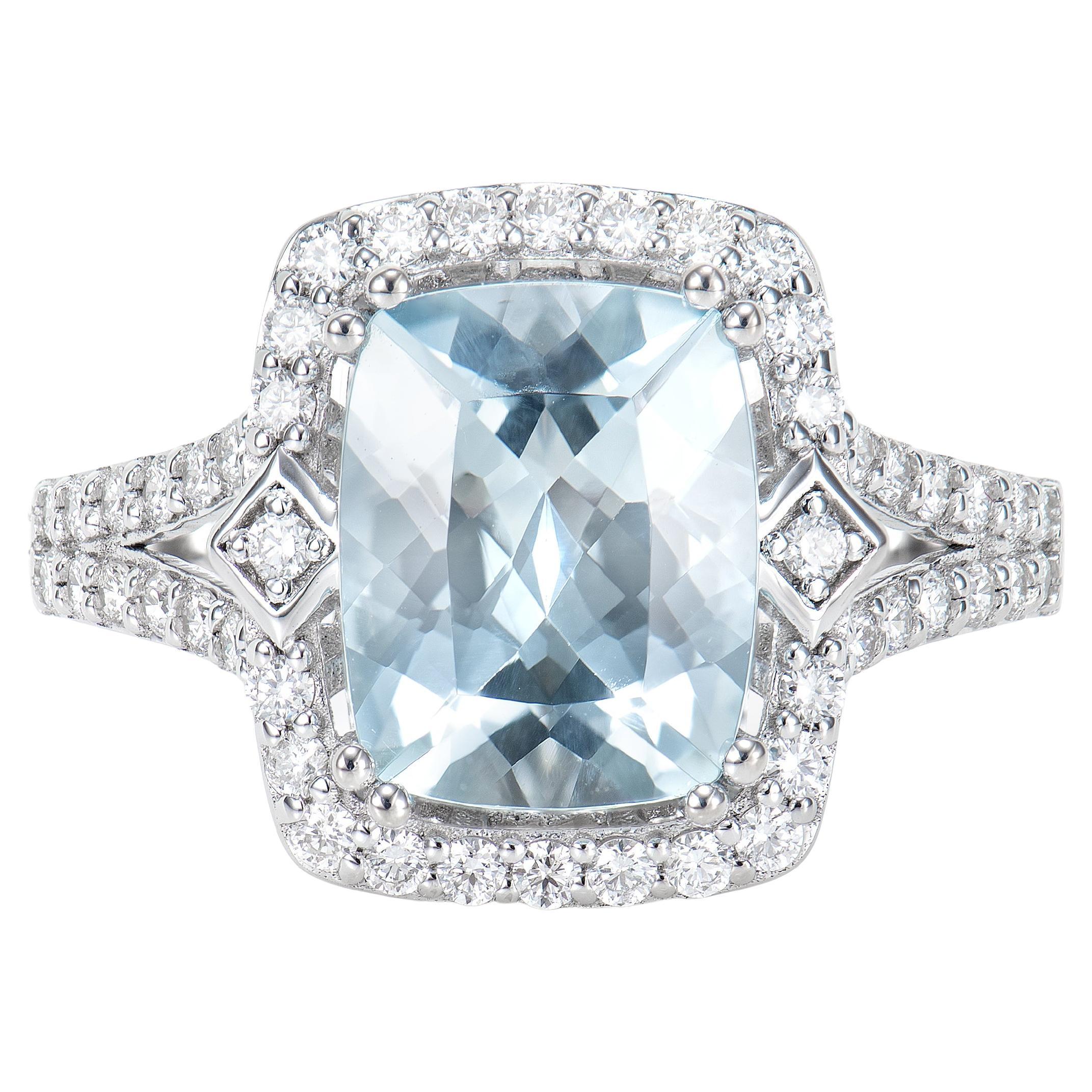 2.72 Carat Aquamarine Elegant Ring in 18 Karat White Gold with White Diamond For Sale