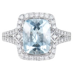 2.72 Carat Aquamarine Elegant Ring in 18 Karat White Gold with White Diamond